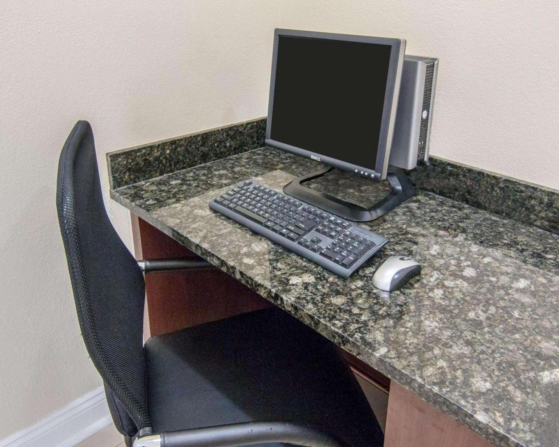 Quality Inn & Suites West Monroe photo 21