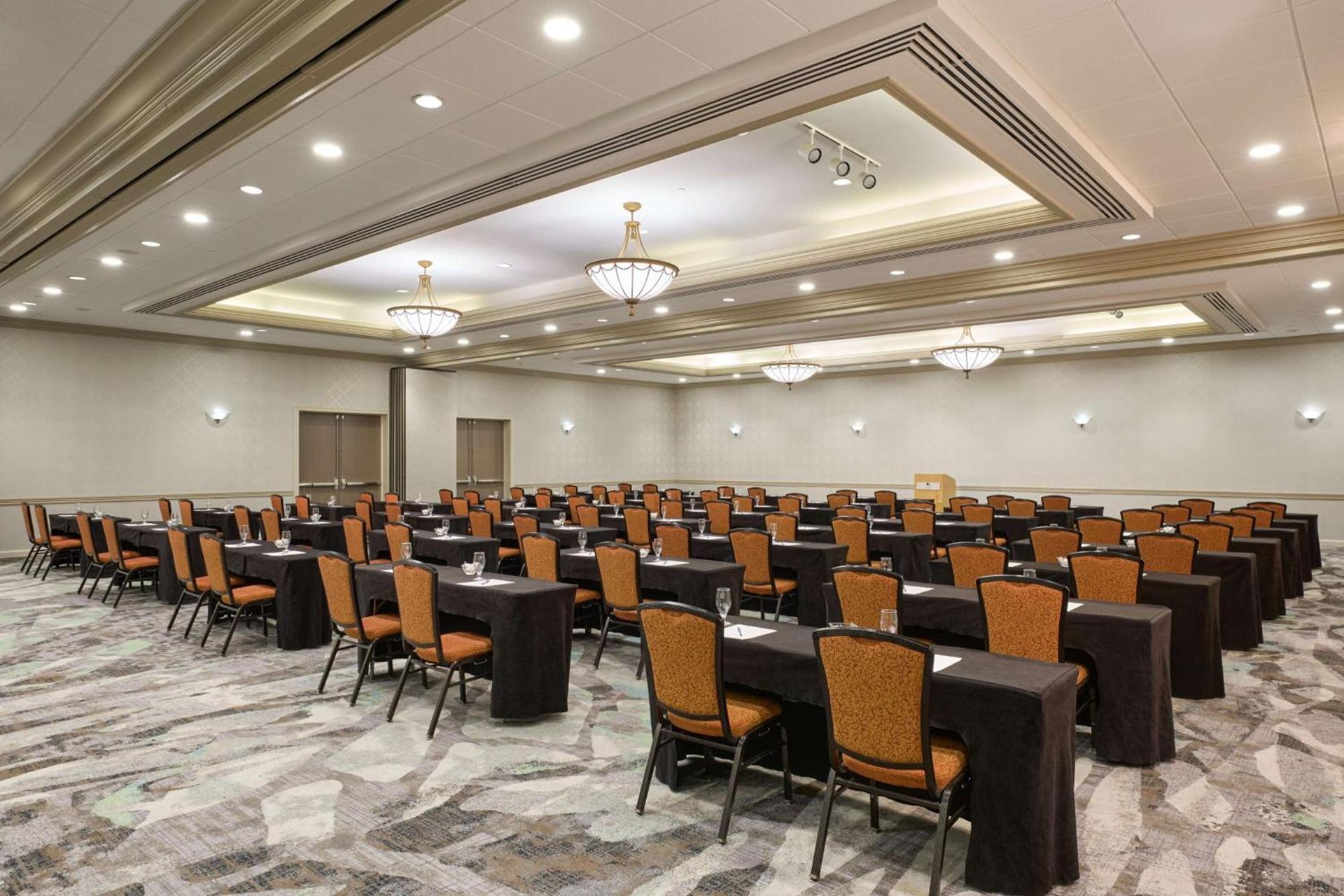 DoubleTree by Hilton Minneapolis Airport, MN photo 39