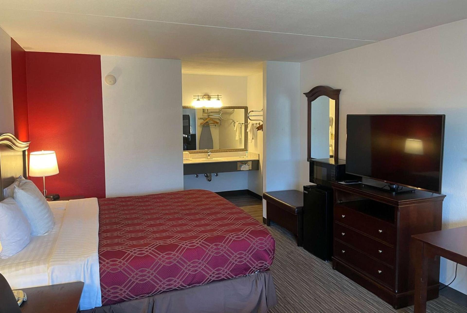 Ramada by Wyndham Branson Theatre District photo 27