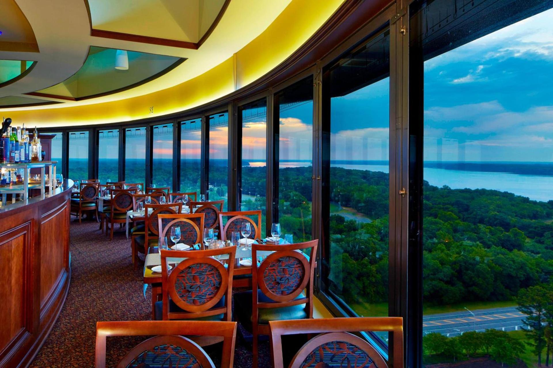 Renaissance Shoals Resort & Spa photo 65
