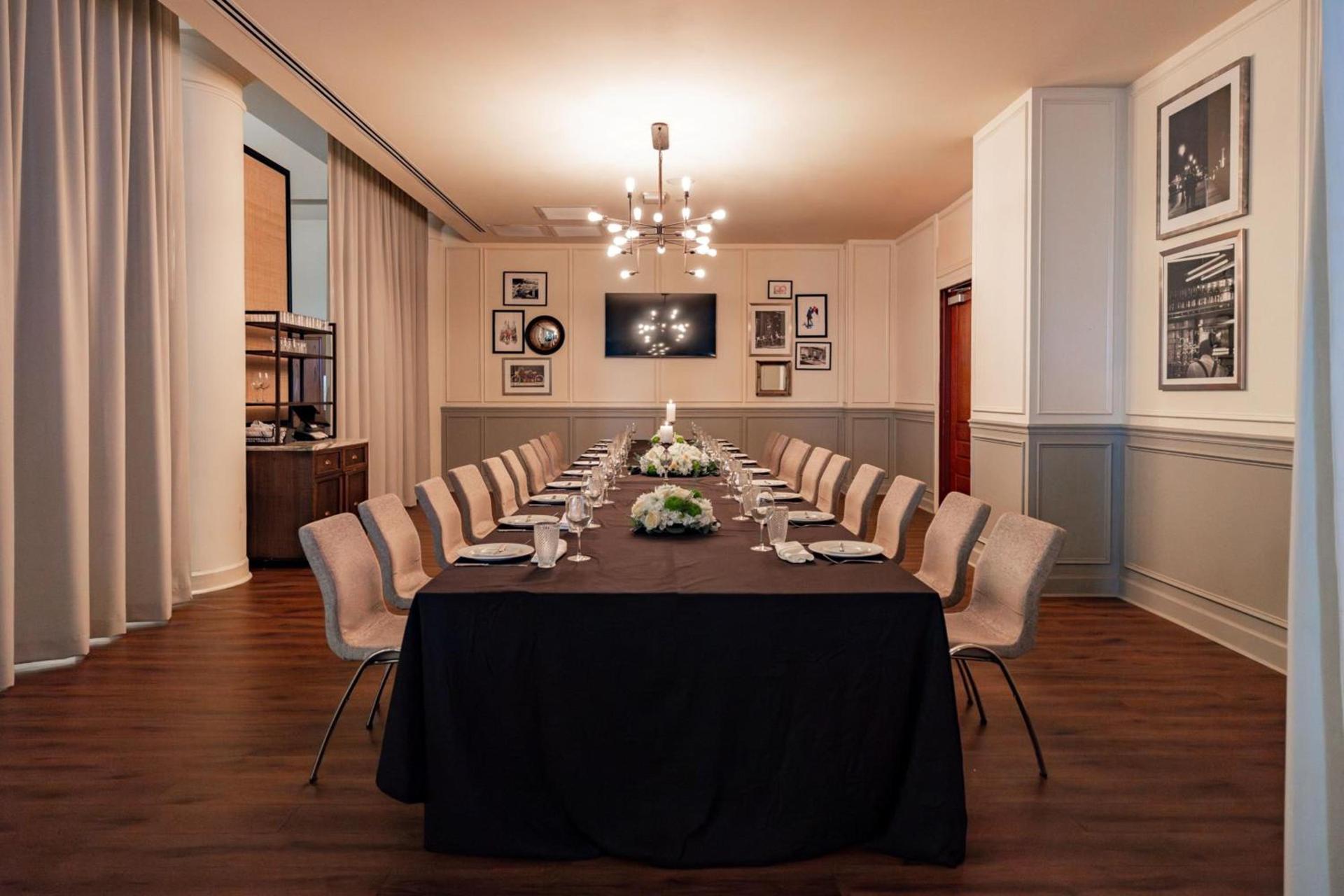 Le Meridien Tampa, The Courthouse photo 55