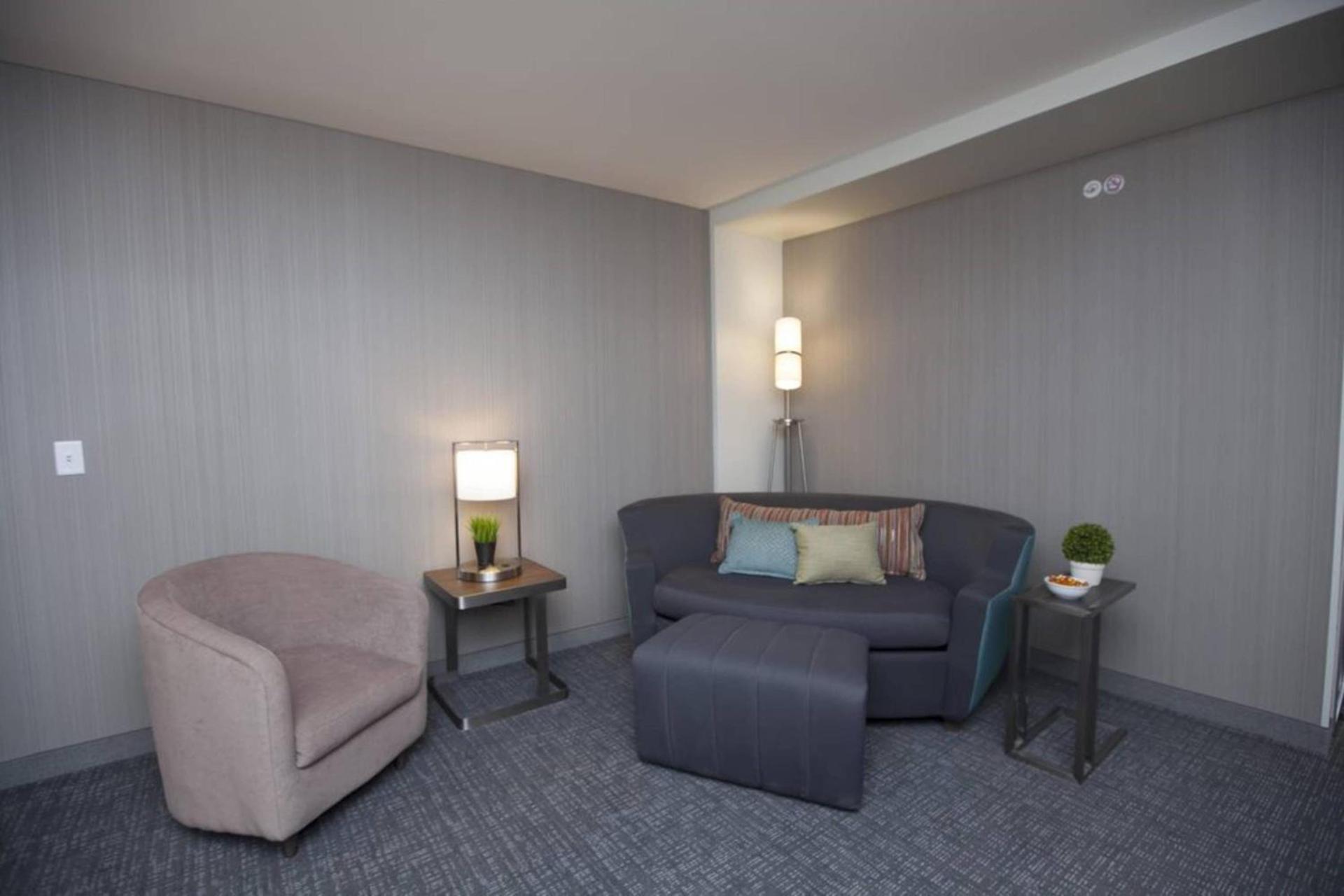 Courtyard by Marriott Houston City Place photo 14