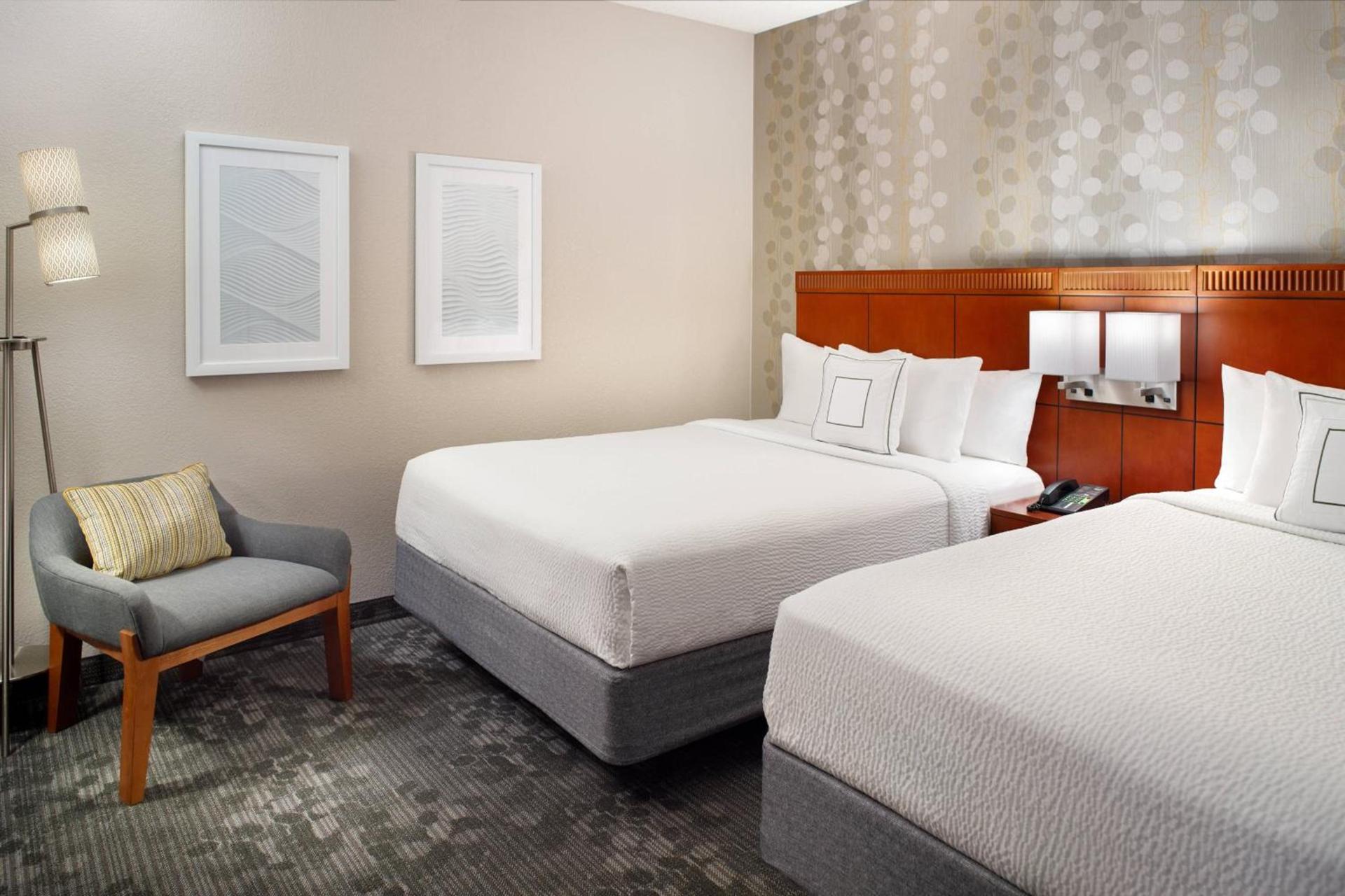 Courtyard by Marriott Atlanta Airport South/Sullivan Road photo 16