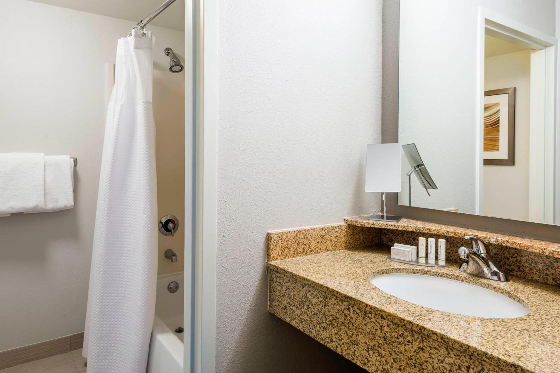Courtyard by Marriott Chattanooga Downtown photo 12