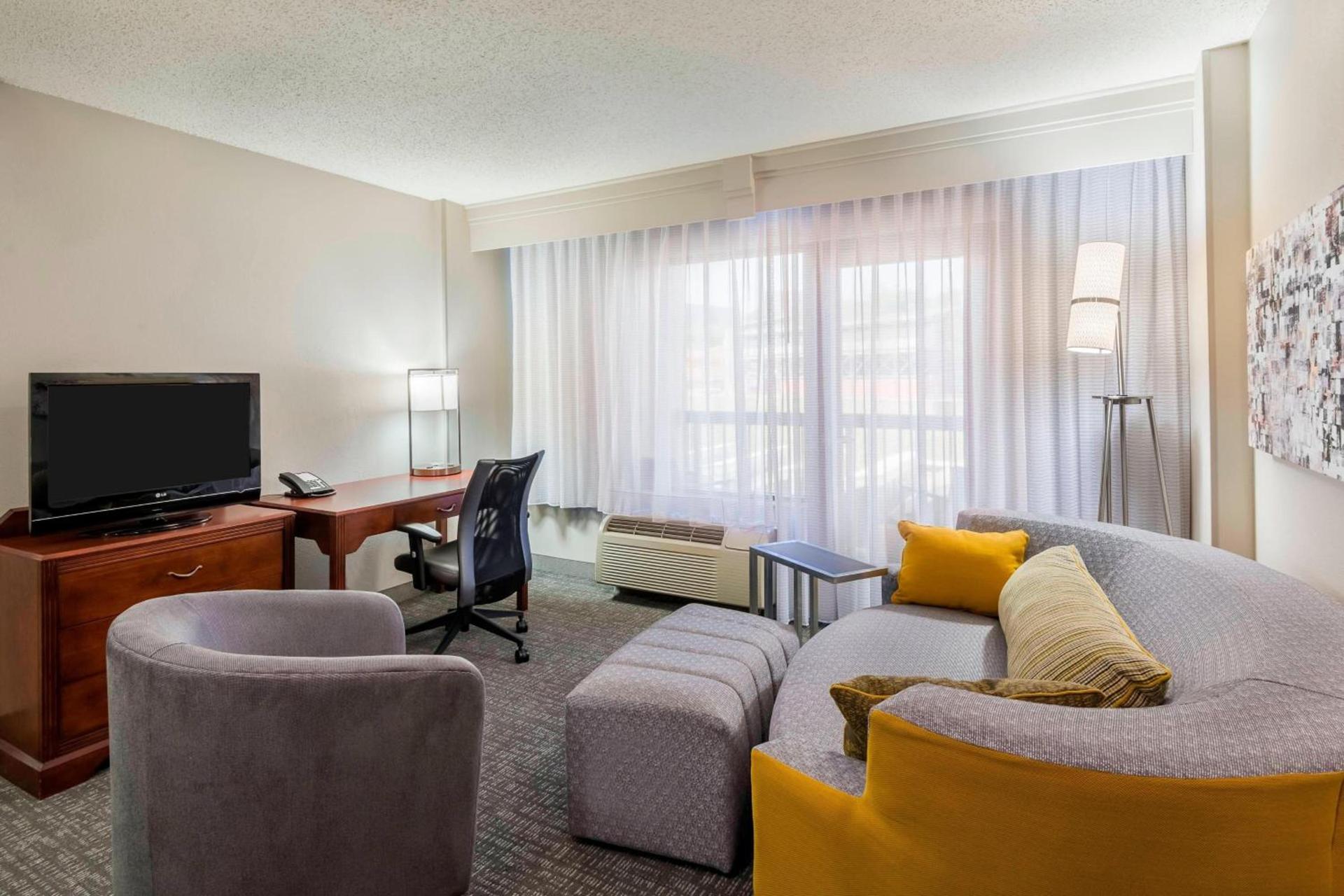 Courtyard by Marriott Chattanooga Downtown photo 13