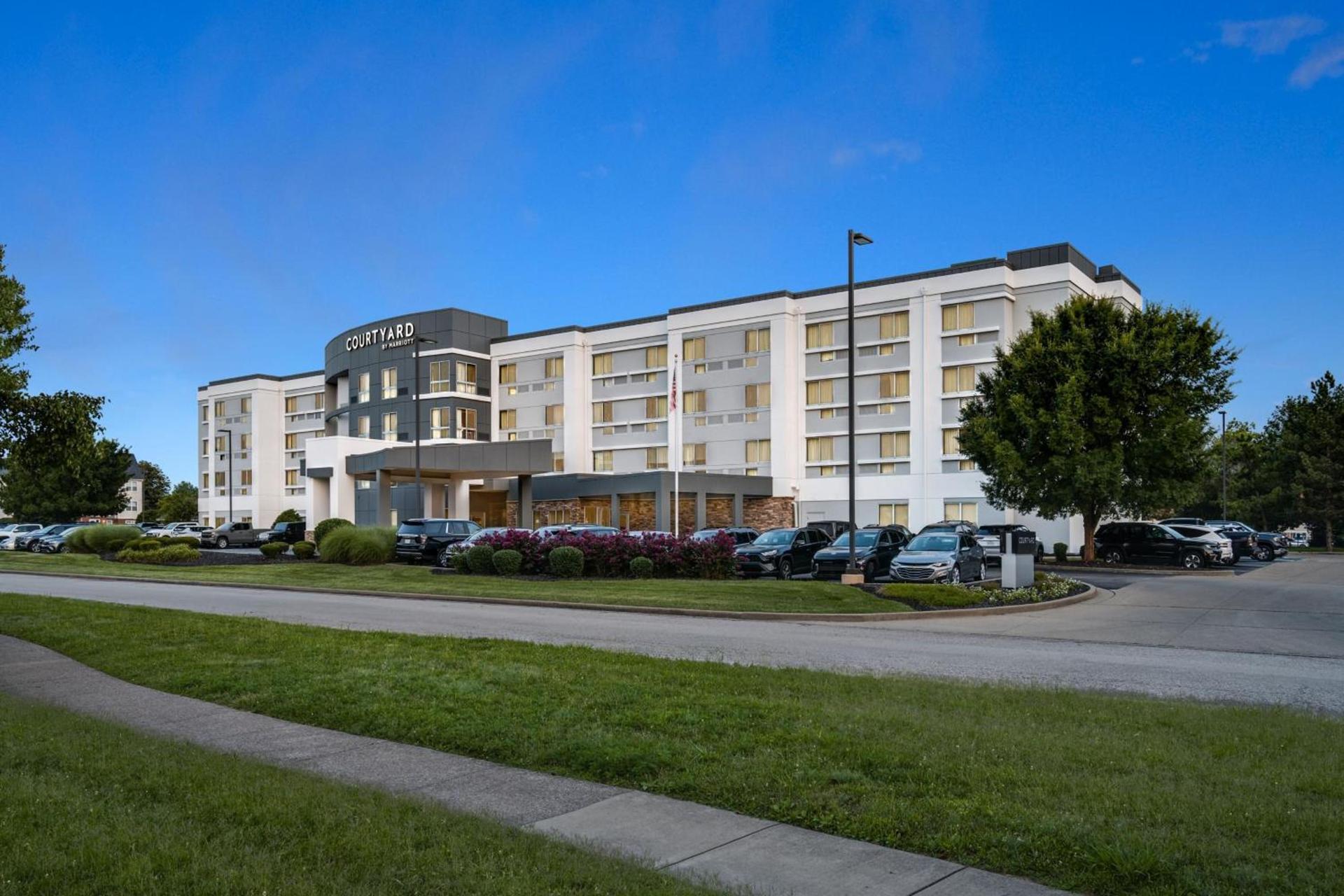 Courtyard by Marriott Evansville East photo 29