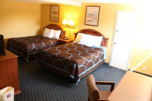 American Inn photo 8
