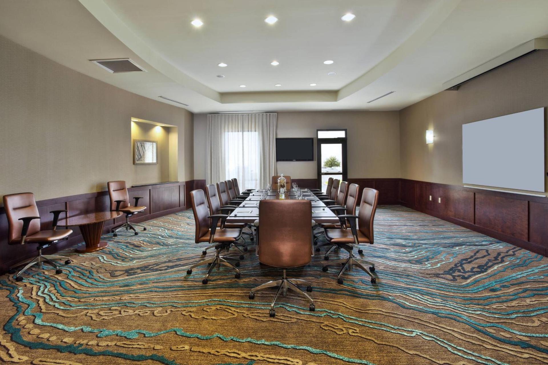 Courtyard by Marriott Gulfport Beachfront photo 26