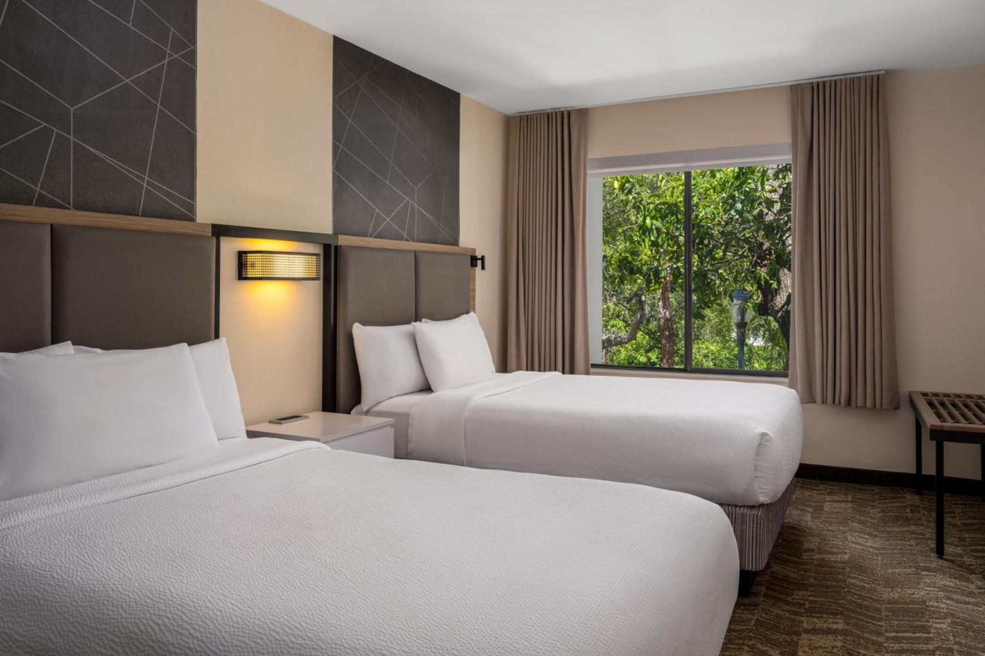 SpringHill Suites Sarasota Bradenton photo 21