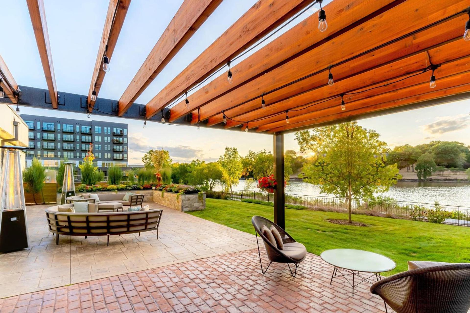 Courtyard by Marriott Appleton Riverfront photo 26