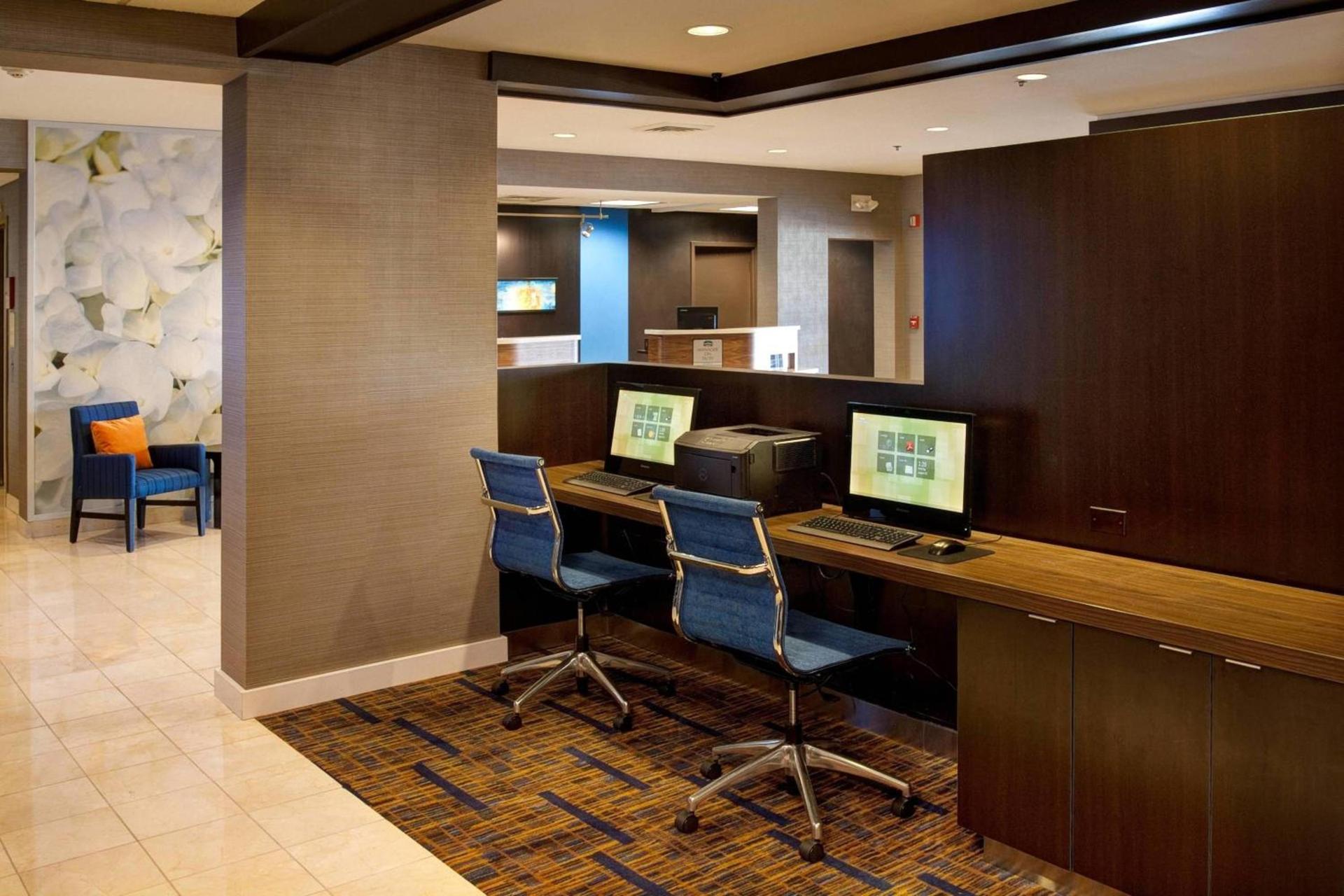 Courtyard by Marriott Kokomo photo 8