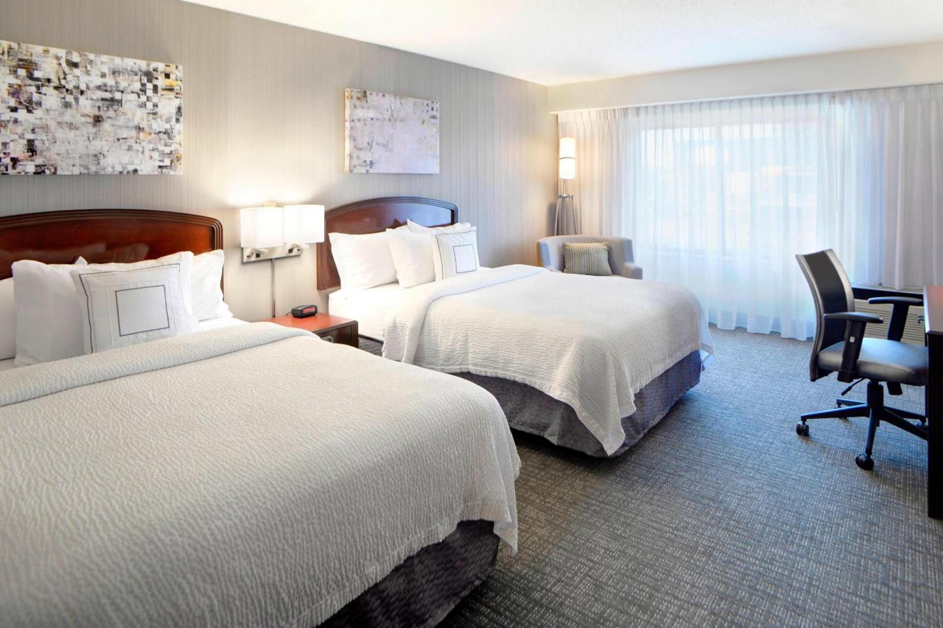 Courtyard by Marriott Kokomo photo 2