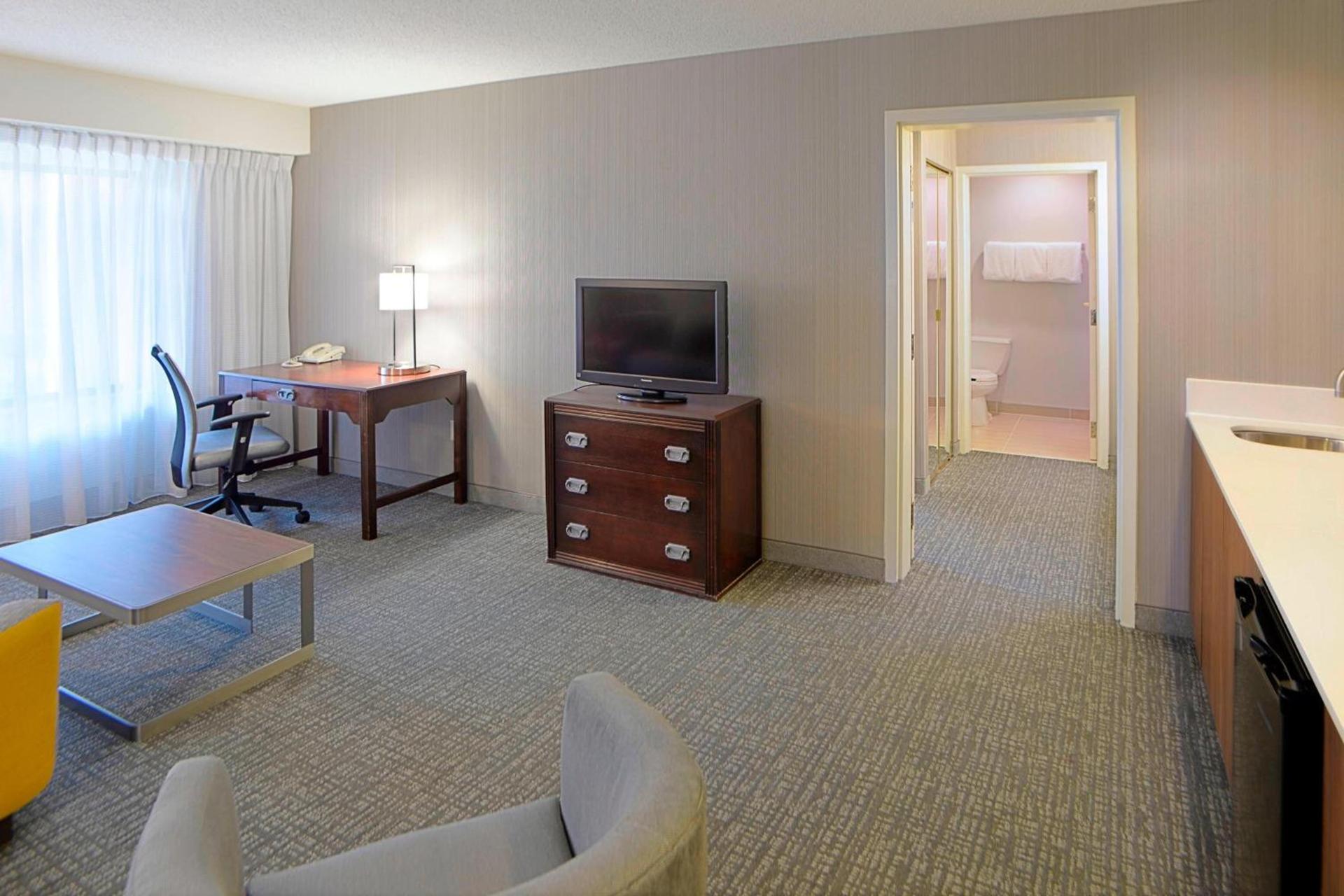 Courtyard by Marriott Kokomo photo 5