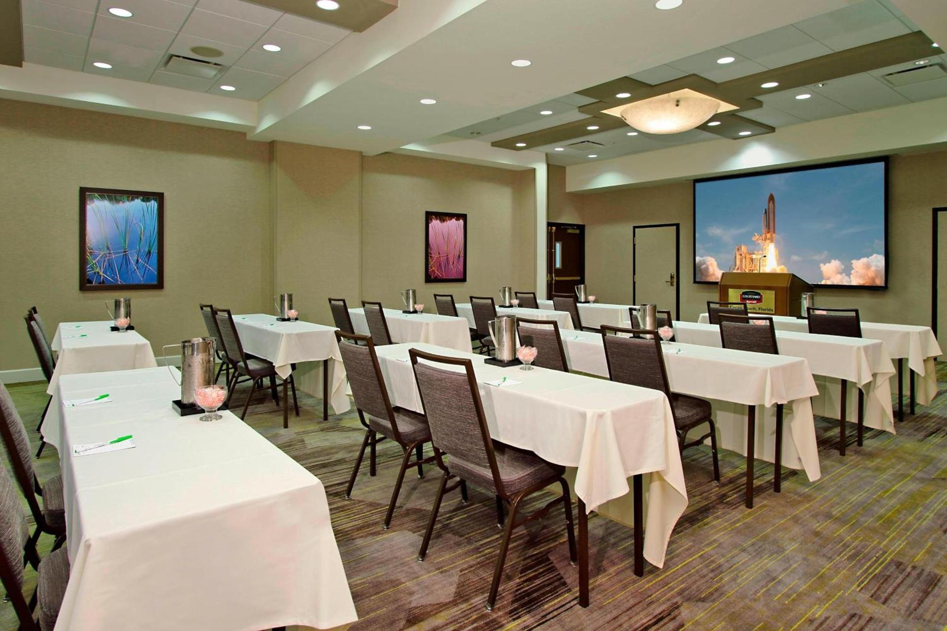 Courtyard by Marriott Cocoa Beach Cape Canaveral photo 58