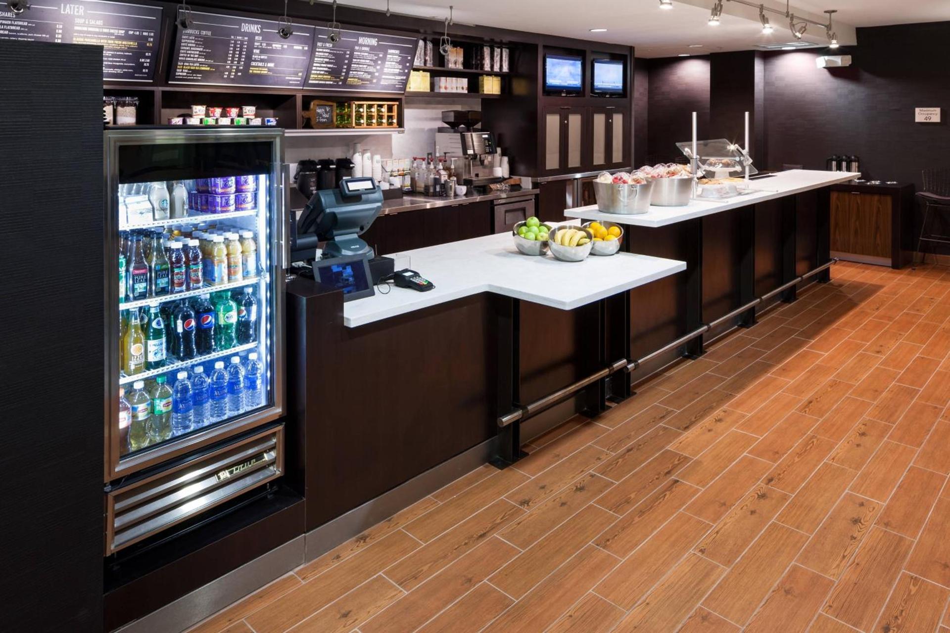 Courtyard by Marriott Miami at Dolphin Mall photo 46