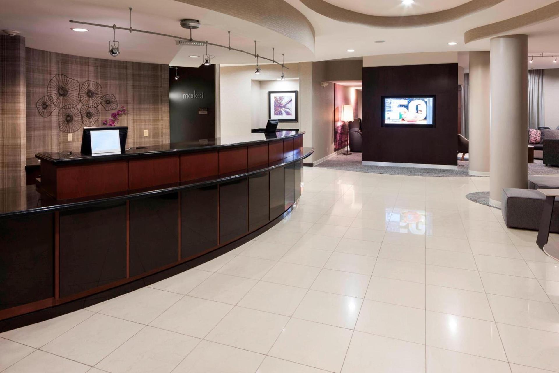 Courtyard by Marriott Miami at Dolphin Mall photo 28