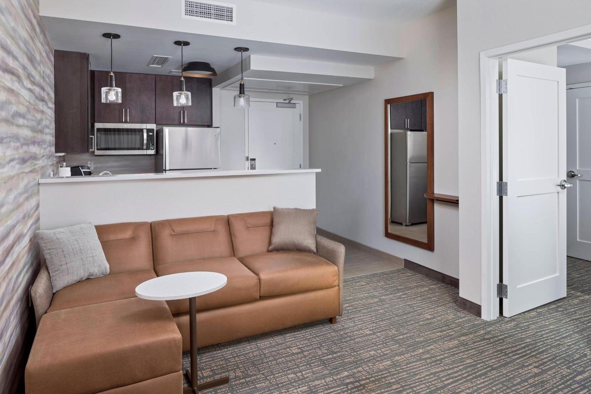 Residence Inn by Marriott Greenville Downtown photo 13