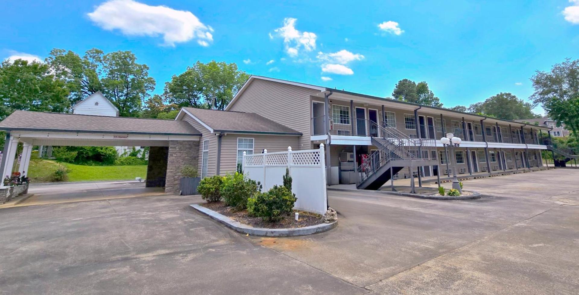 Meriwether Country Inn photo 23