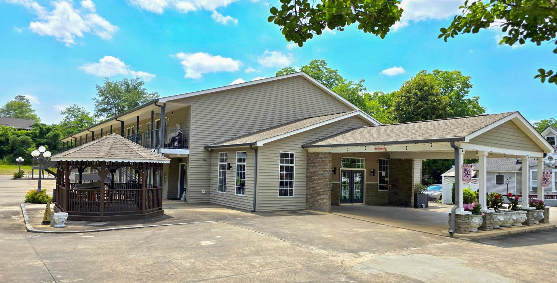 Meriwether Country Inn photo 4