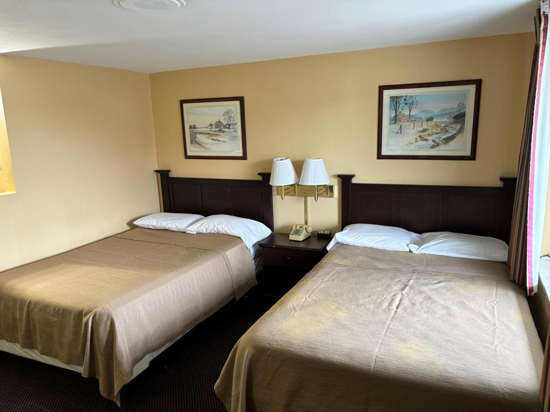 Budget Host Inn Somerset photo 10