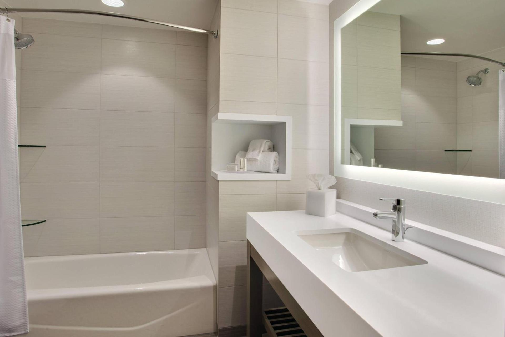 Courtyard by Marriott Orlando South/Grande Lakes Area photo 15