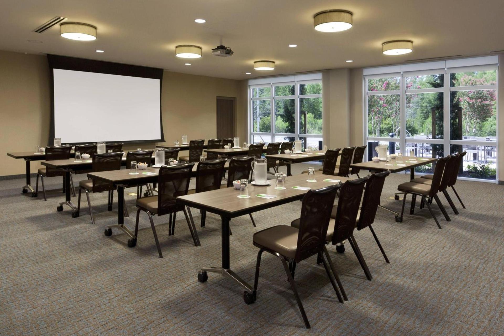 Courtyard by Marriott Orlando South/Grande Lakes Area photo 35