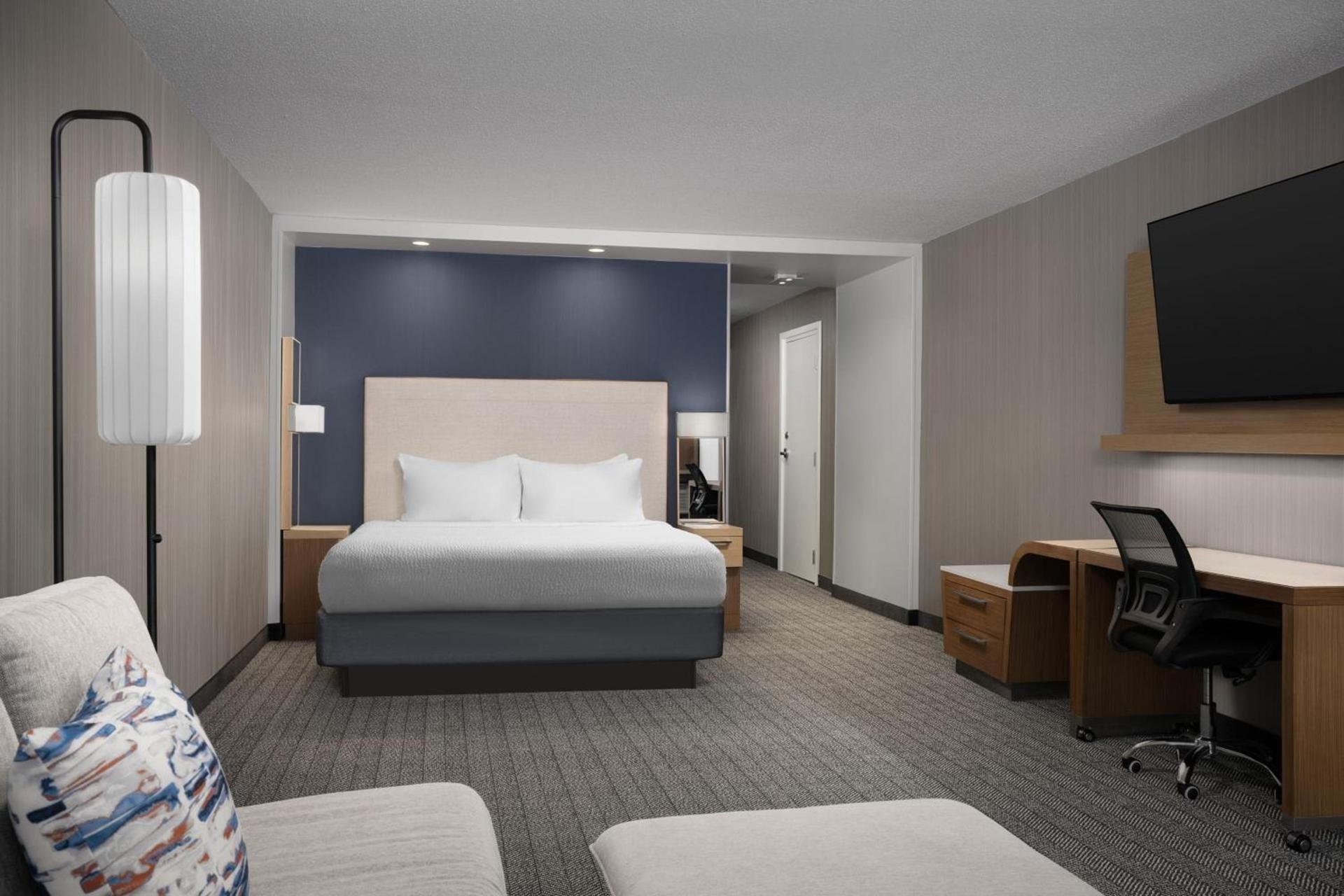 Courtyard by Marriott Philadelphia Bensalem photo 13