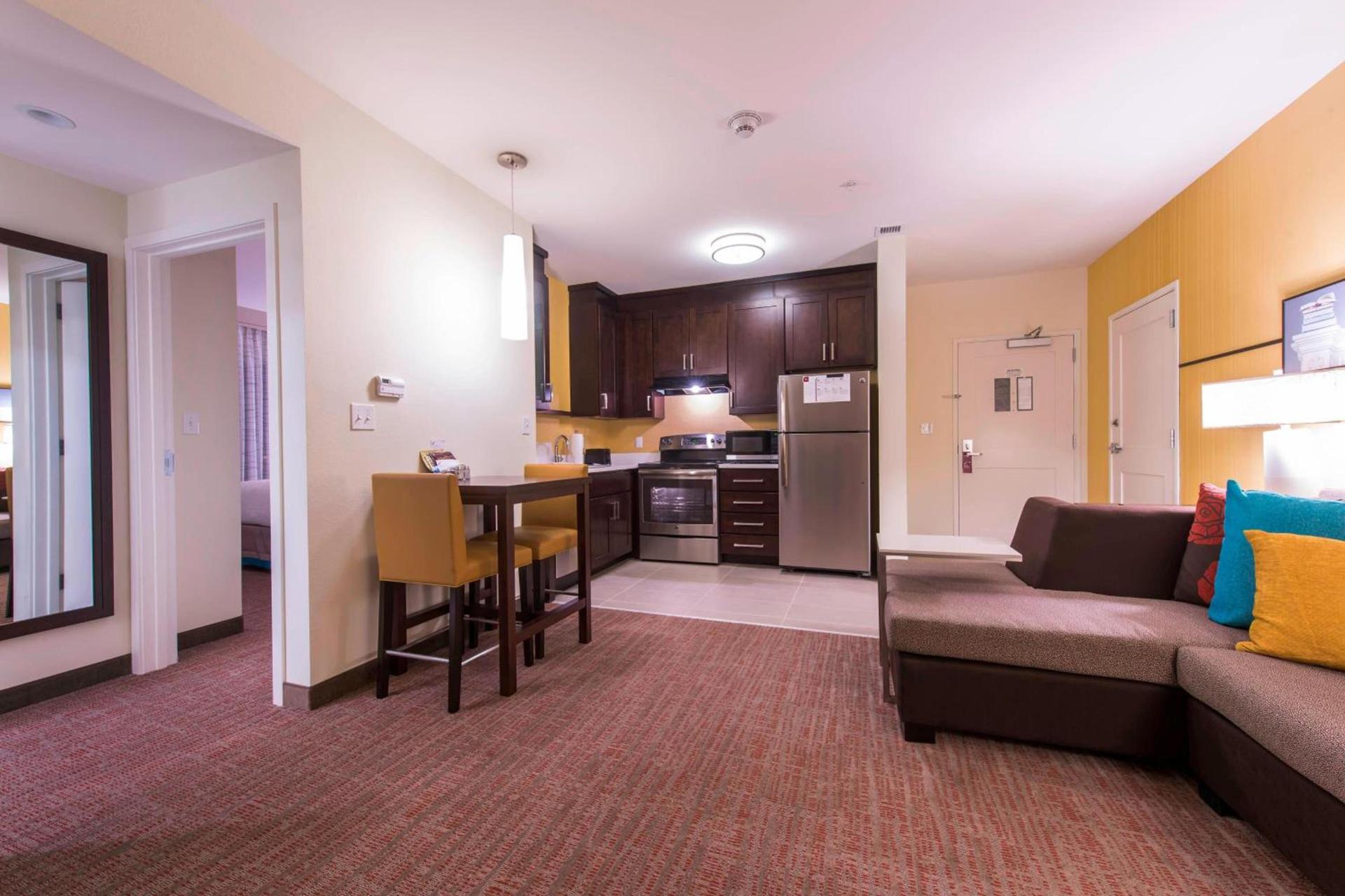 Residence Inn by Marriott Nashua photo 10