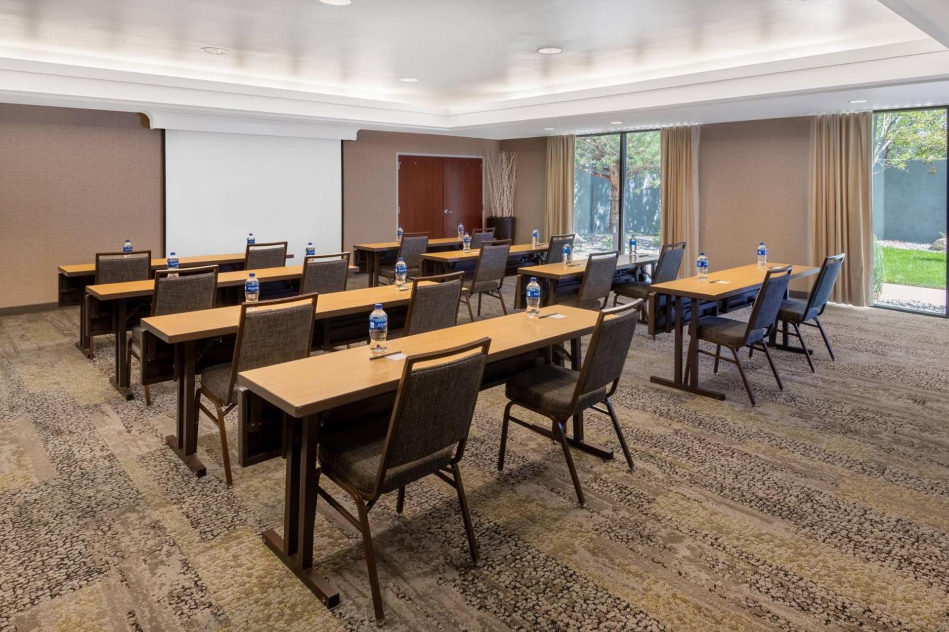 Courtyard by Marriott Reno photo 34