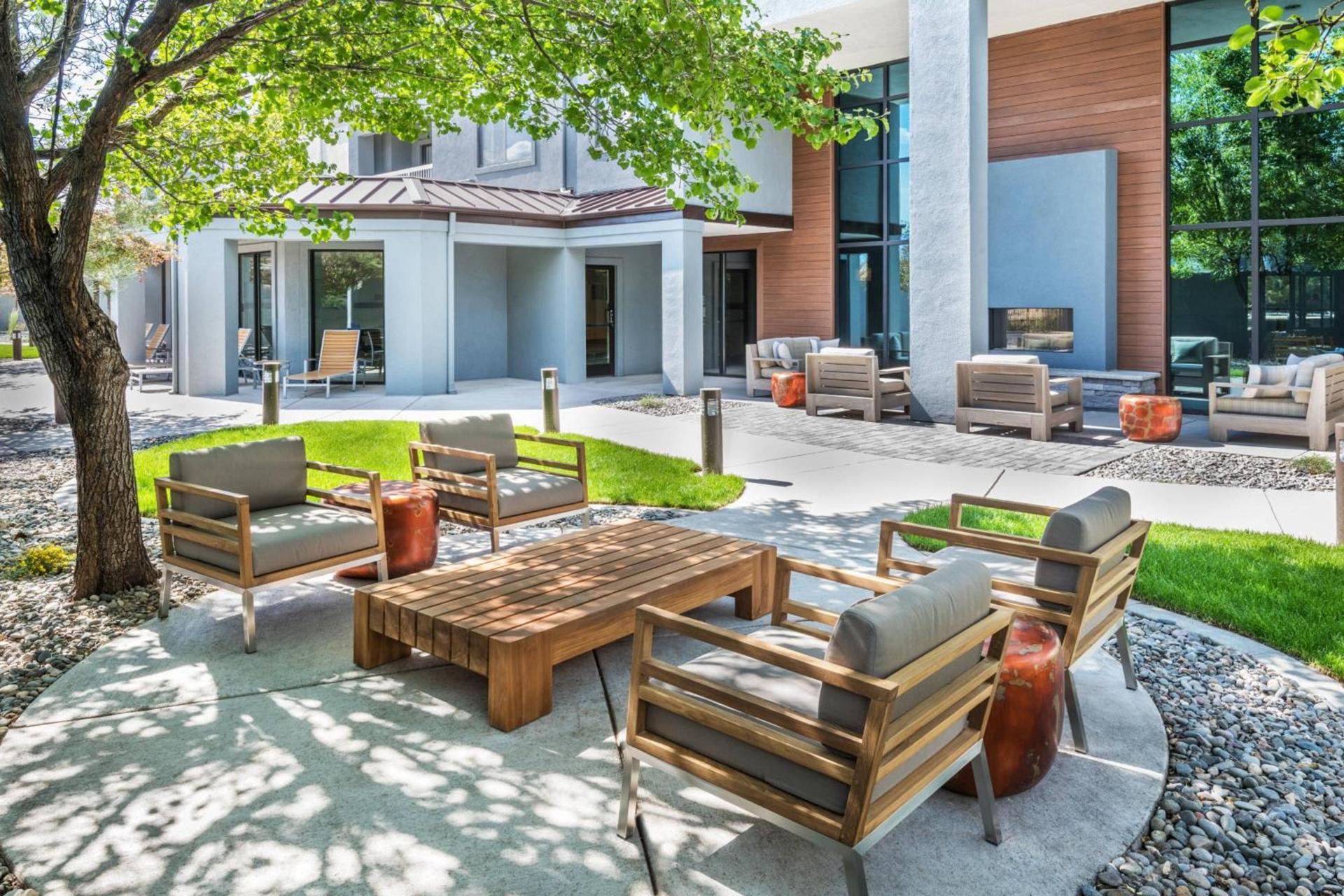 Courtyard by Marriott Reno photo 7