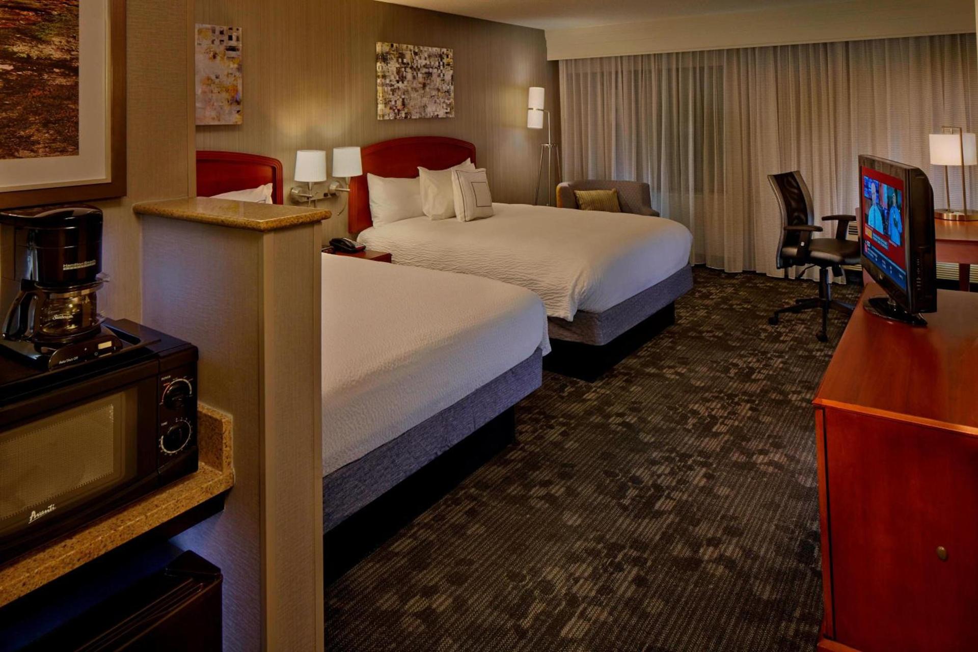 Courtyard by Marriott Providence Warwick photo 6
