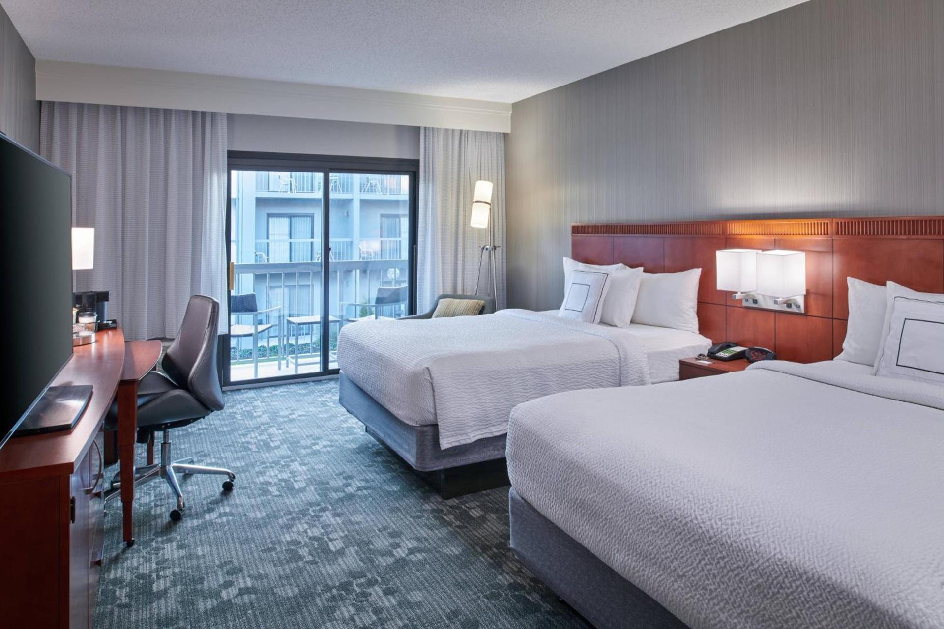 Courtyard by Marriott Indianapolis Castleton photo 7