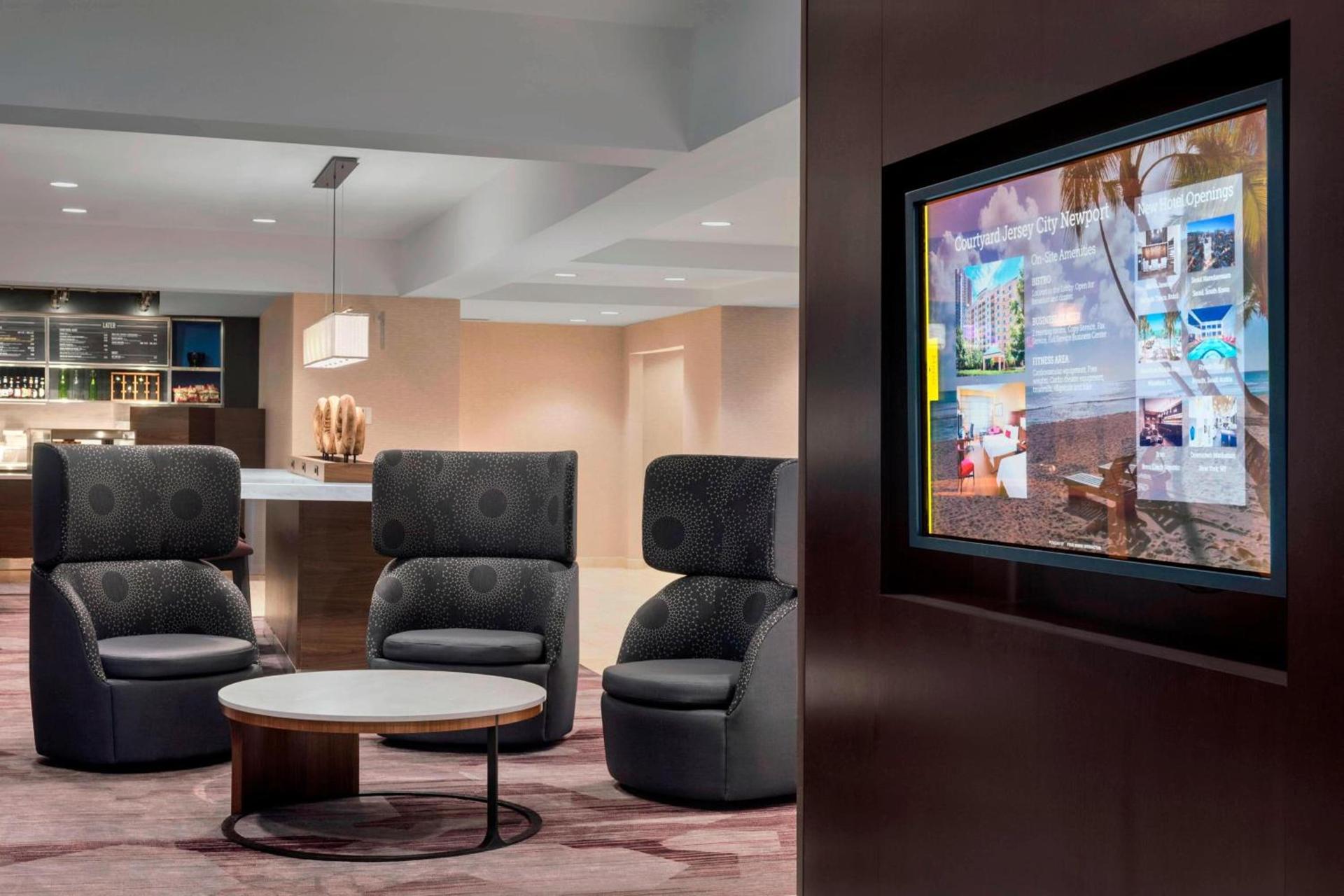 Courtyard By Marriott Jersey City Newport photo 16