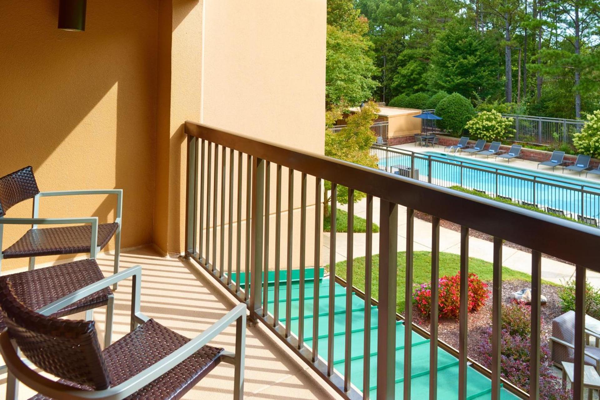 Courtyard by Marriott Atlanta Alpharetta photo 13