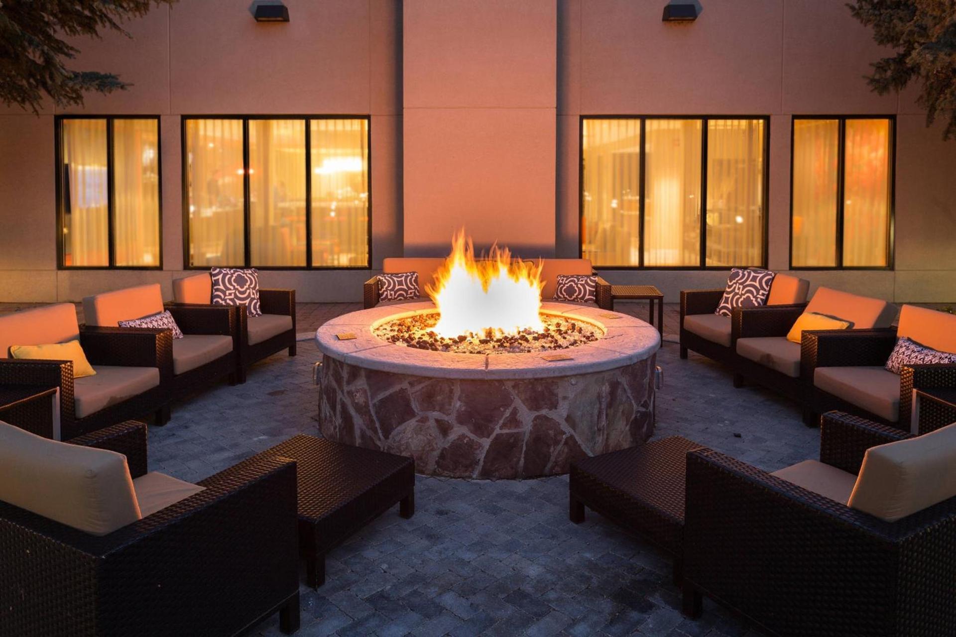 Courtyard by Marriott Fort Collins photo 56