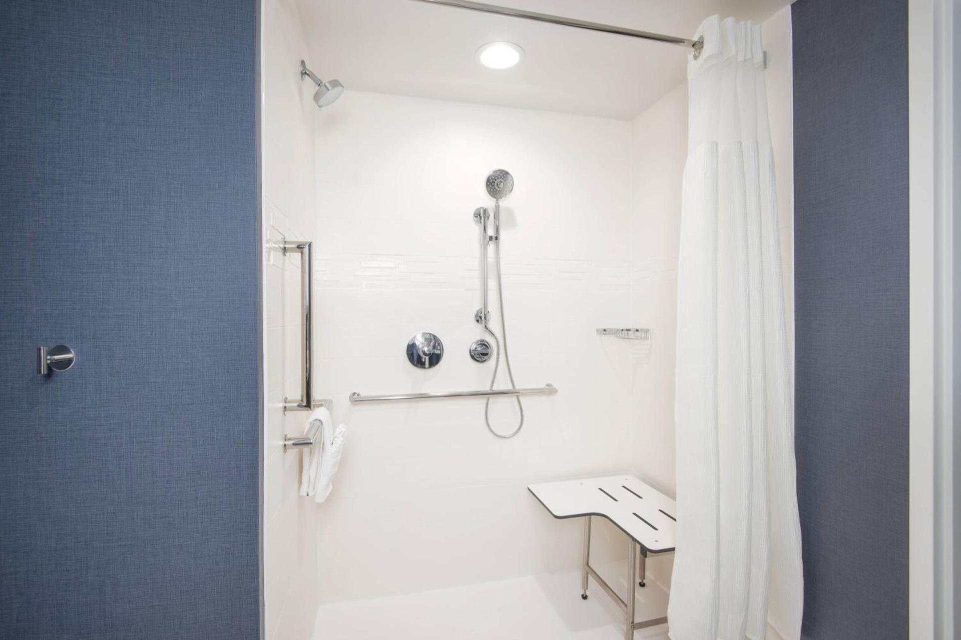 Residence Inn by Marriott Indianapolis Keystone photo 10
