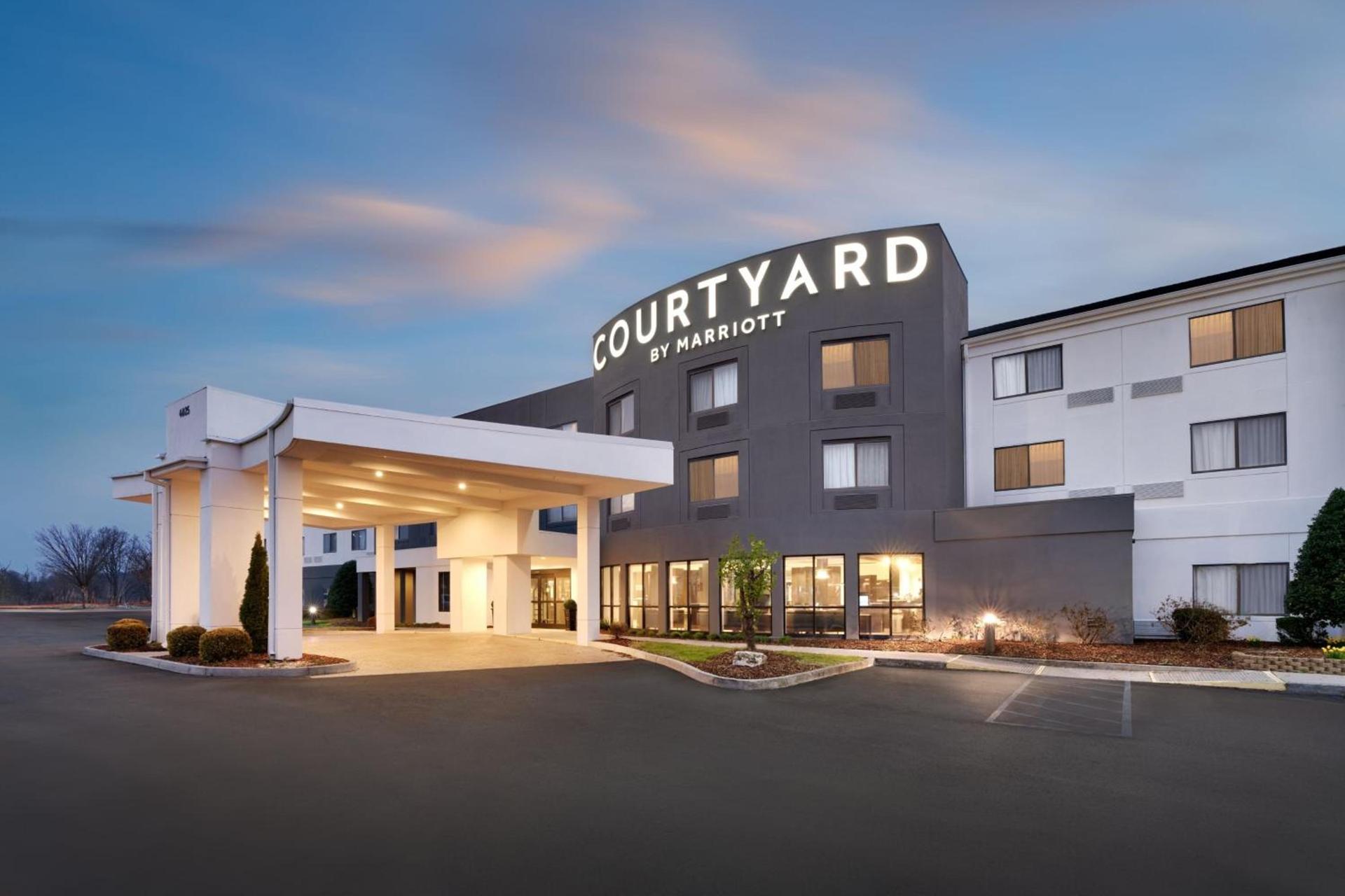 Courtyard by Marriott Johnson City photo 5