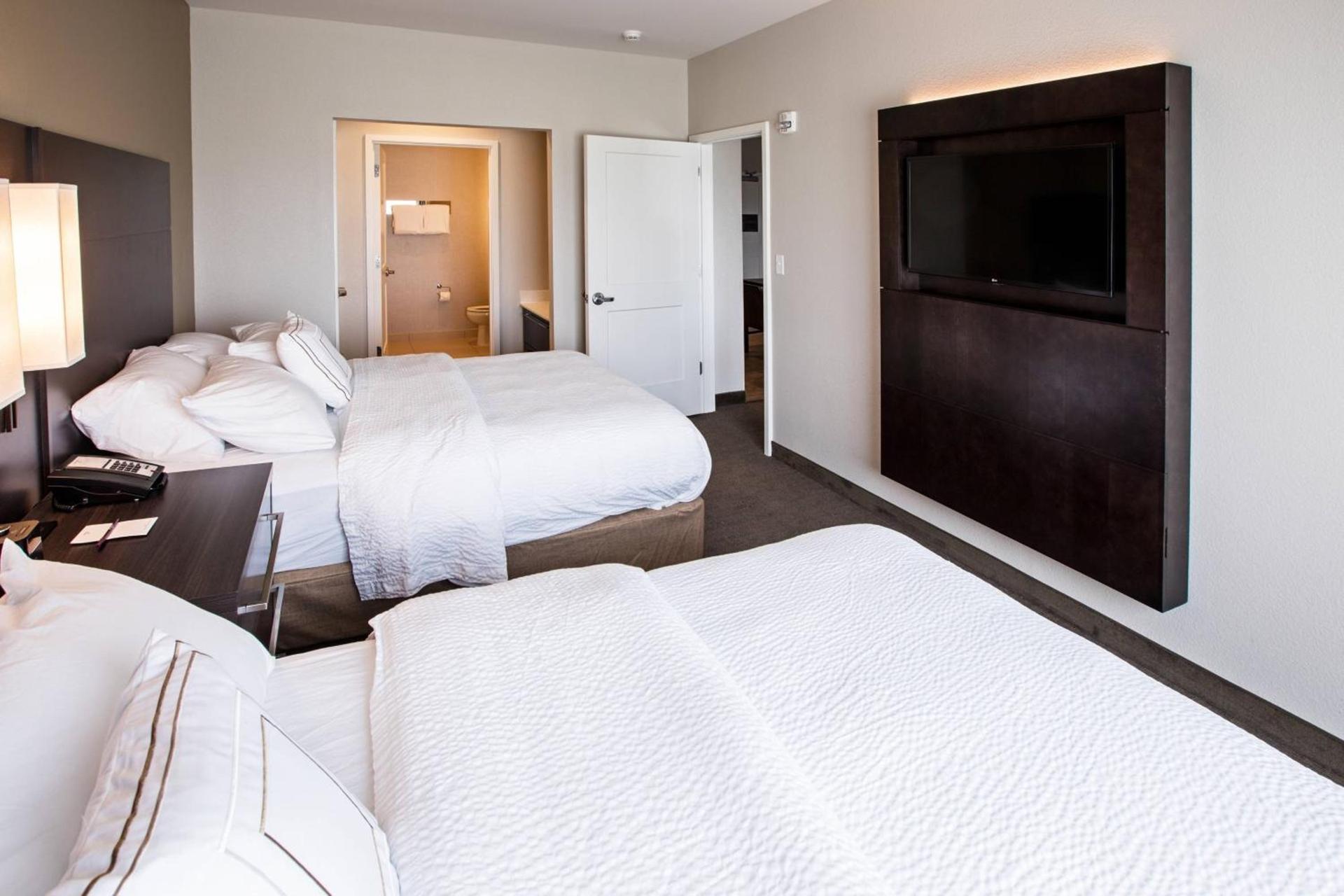 Residence Inn by Marriott Louisville East/Oxmoor photo 12