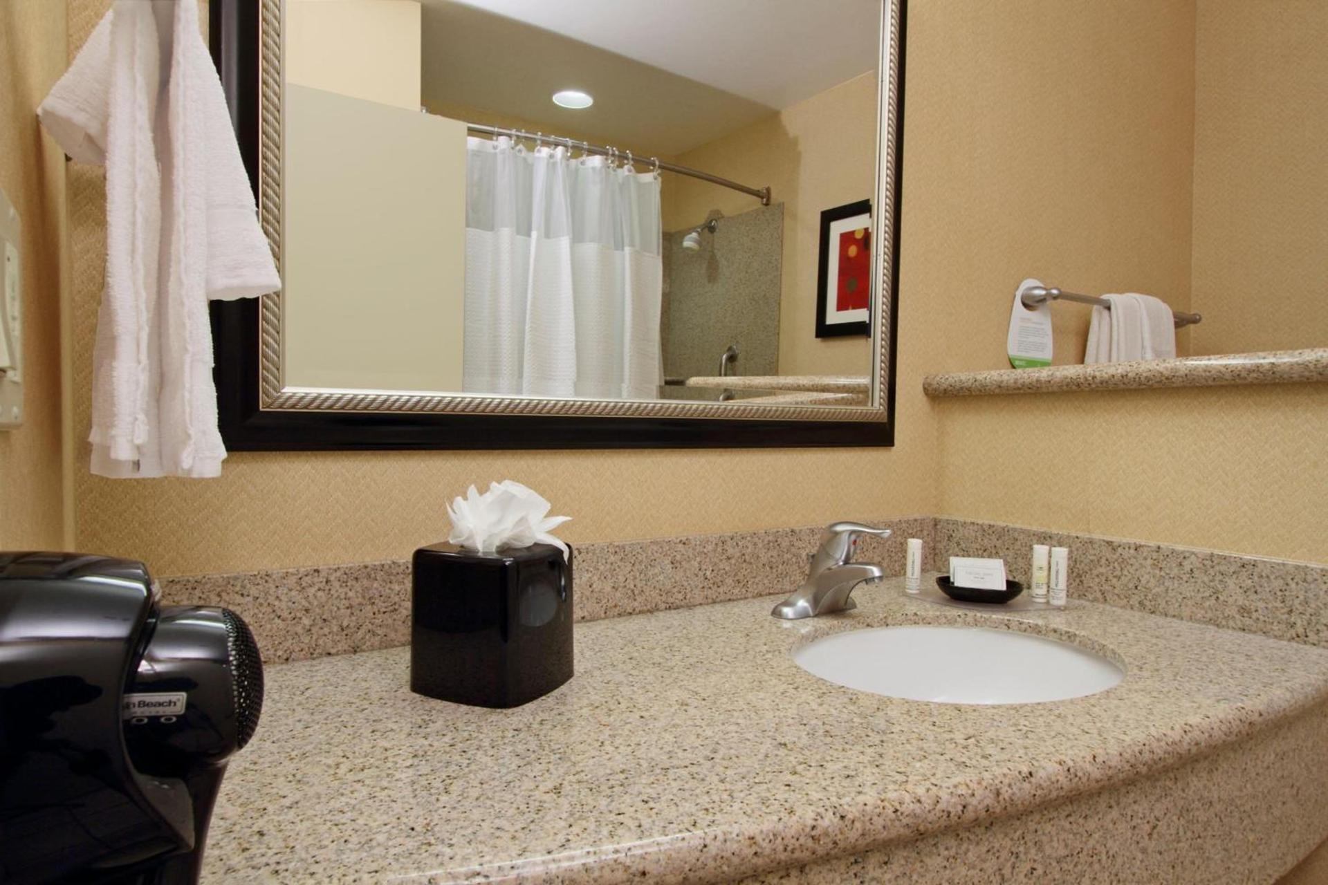 Courtyard by Marriott St. George photo 8