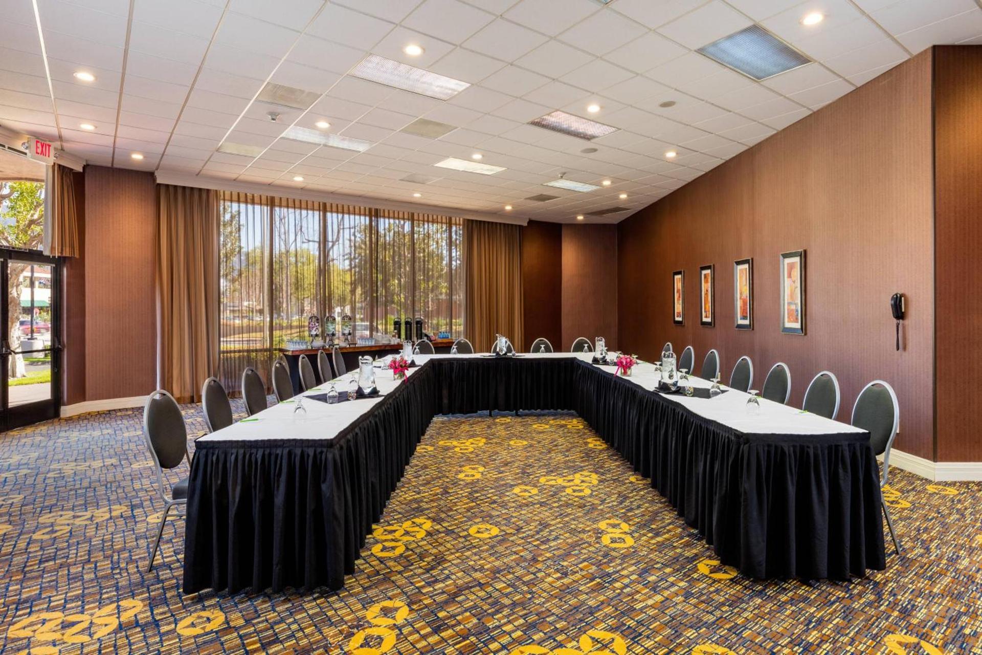 Courtyard by Marriott Los Angeles Pasadena/Monrovia photo 21