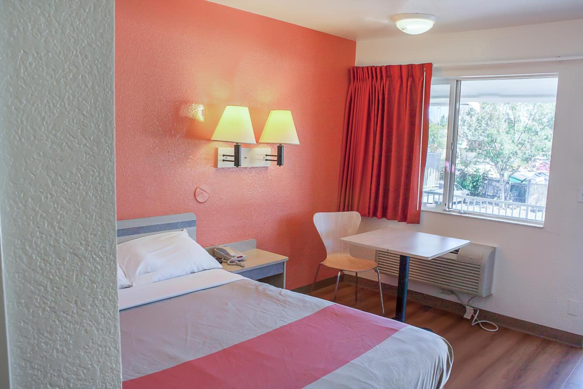 Motel 6-Ukiah, CA photo 5