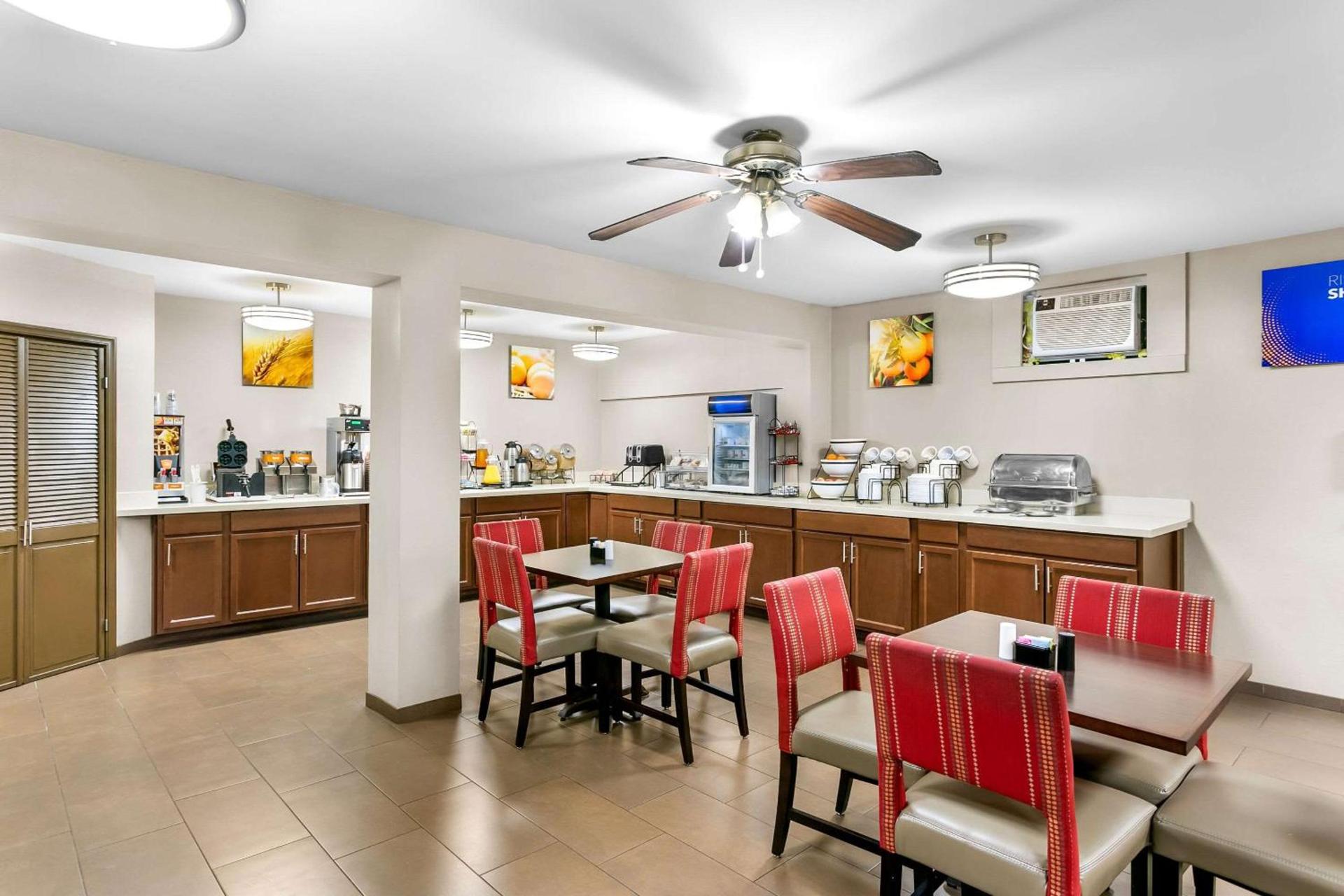 Comfort Inn Red Horse Frederick photo 31