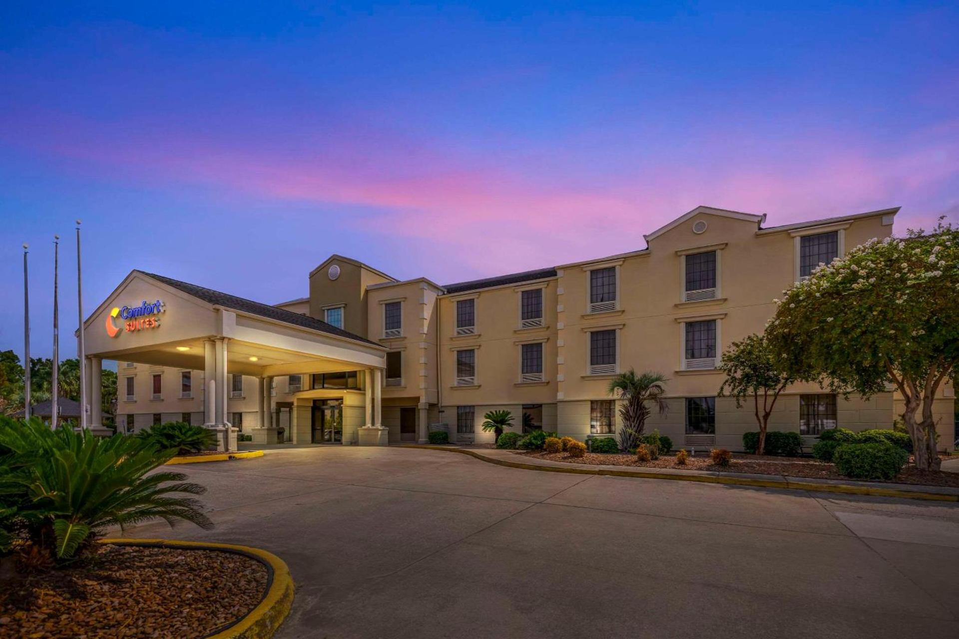 Comfort Suites Port Allen - Baton Rouge photo 4