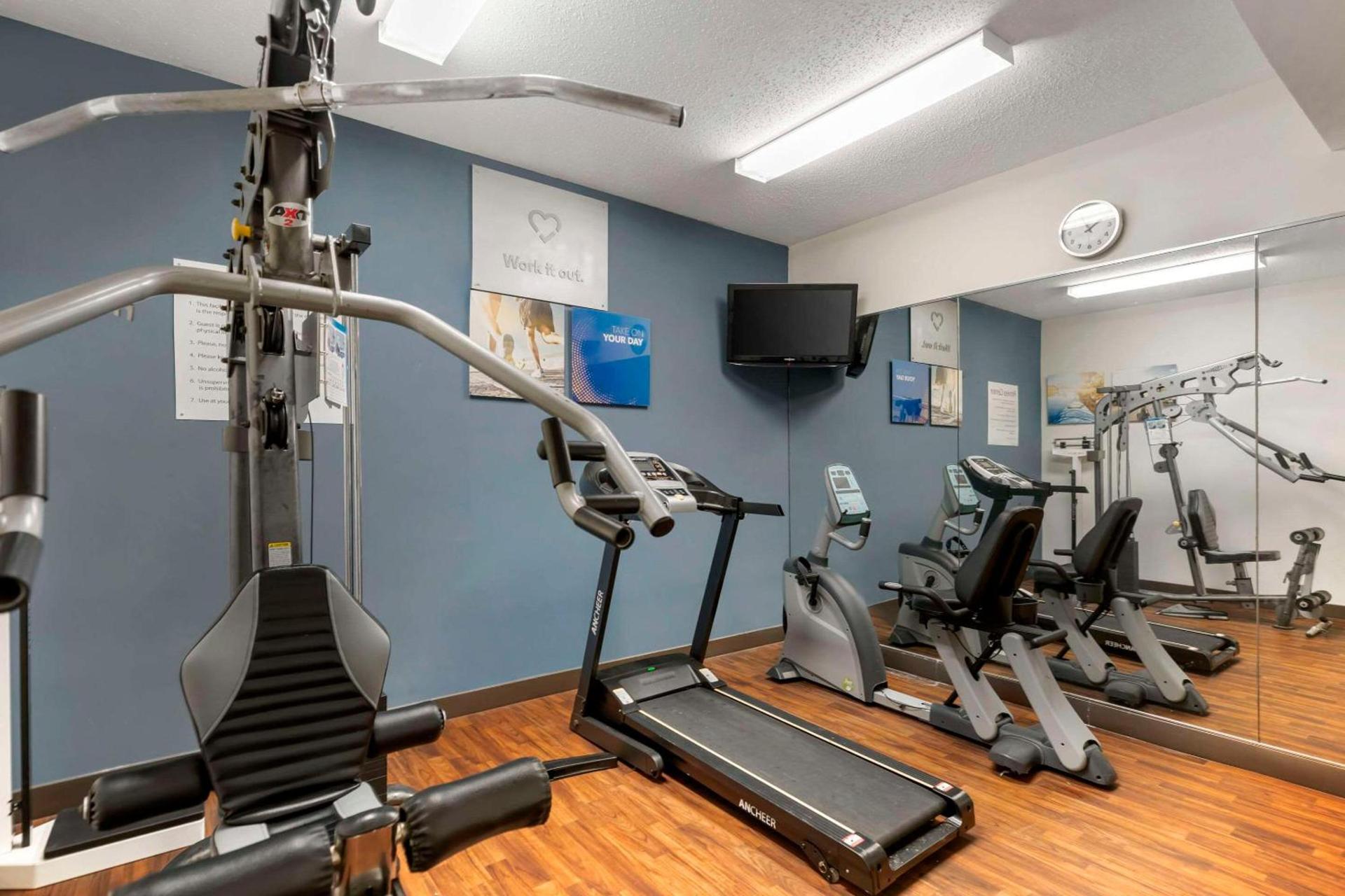 Comfort Suites Port Allen - Baton Rouge photo 29