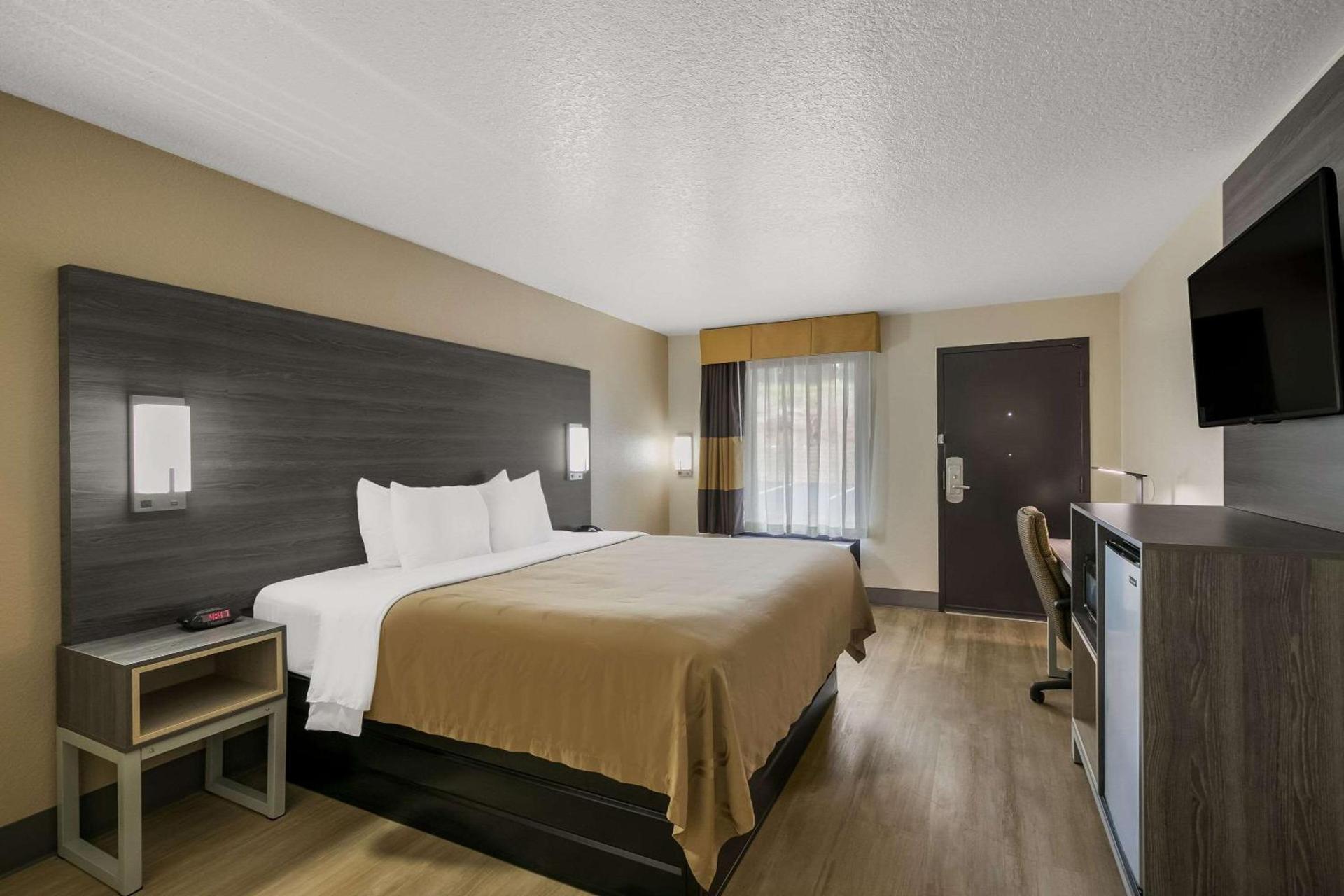 Quality Inn Commerce at I-85 photo 12