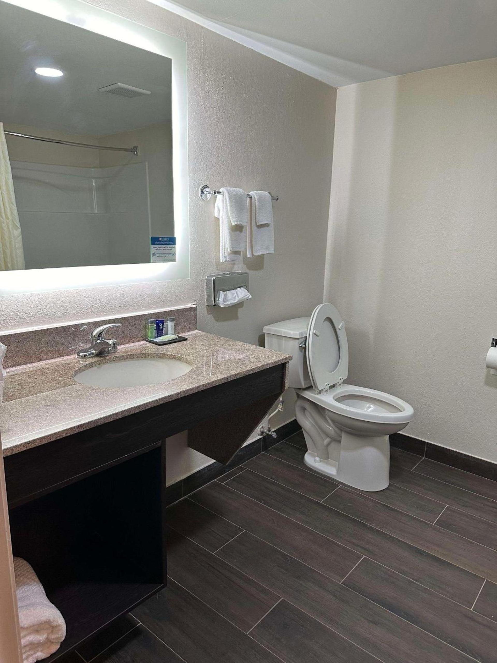 Sleep Inn & Suites Pineville - Alexandria photo 24