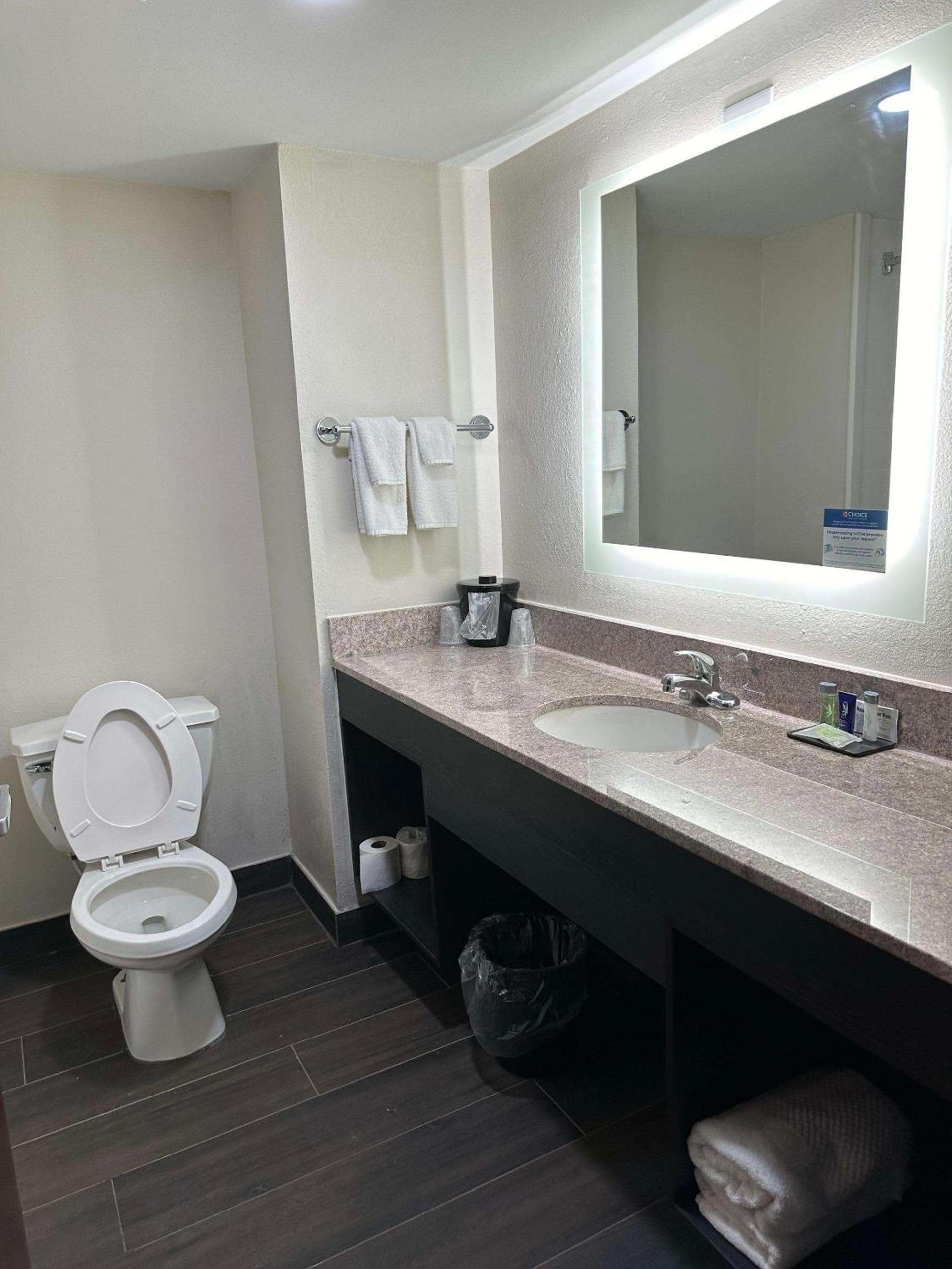 Sleep Inn & Suites Pineville - Alexandria photo 25