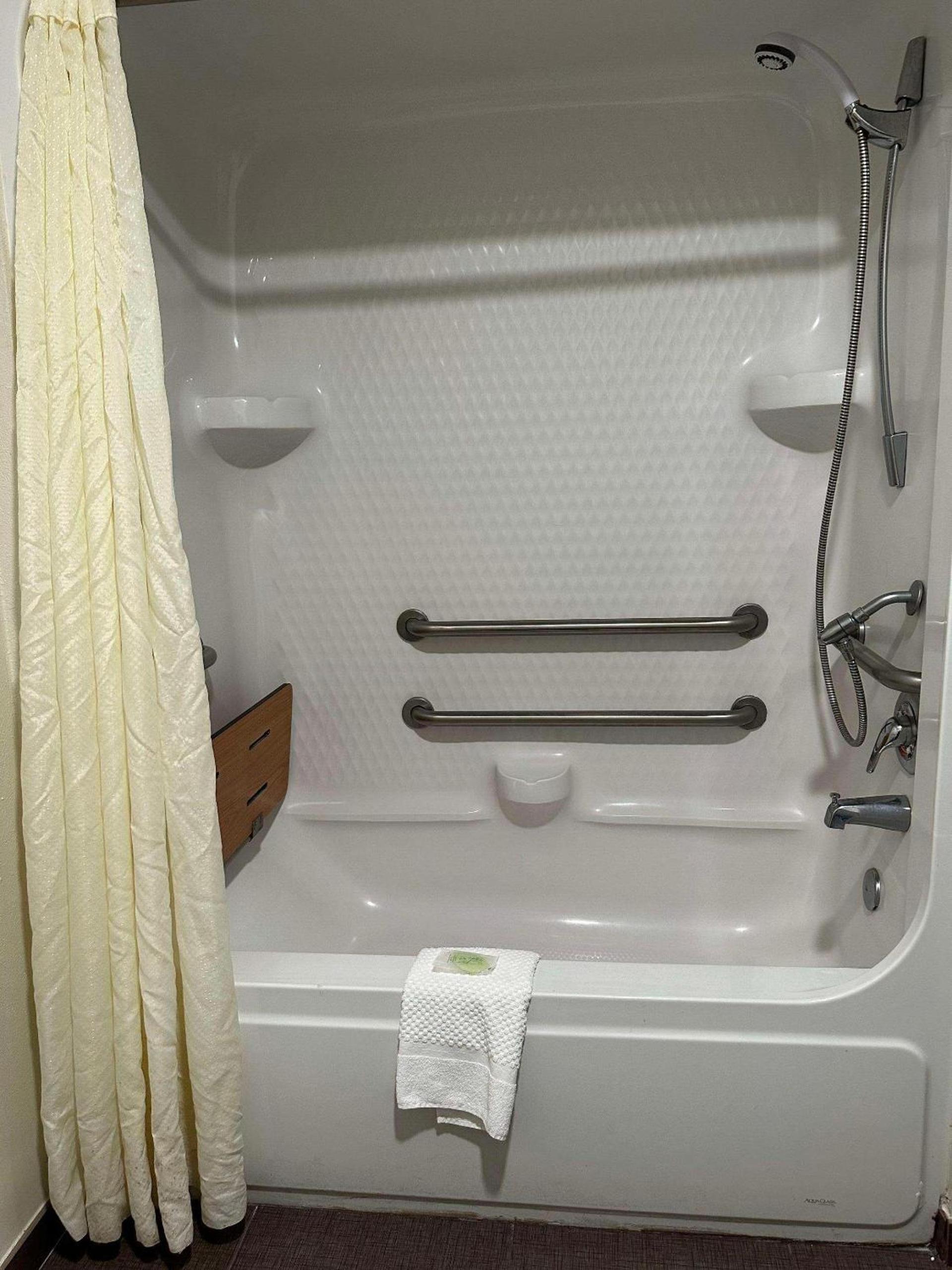 Sleep Inn & Suites Pineville - Alexandria photo 30