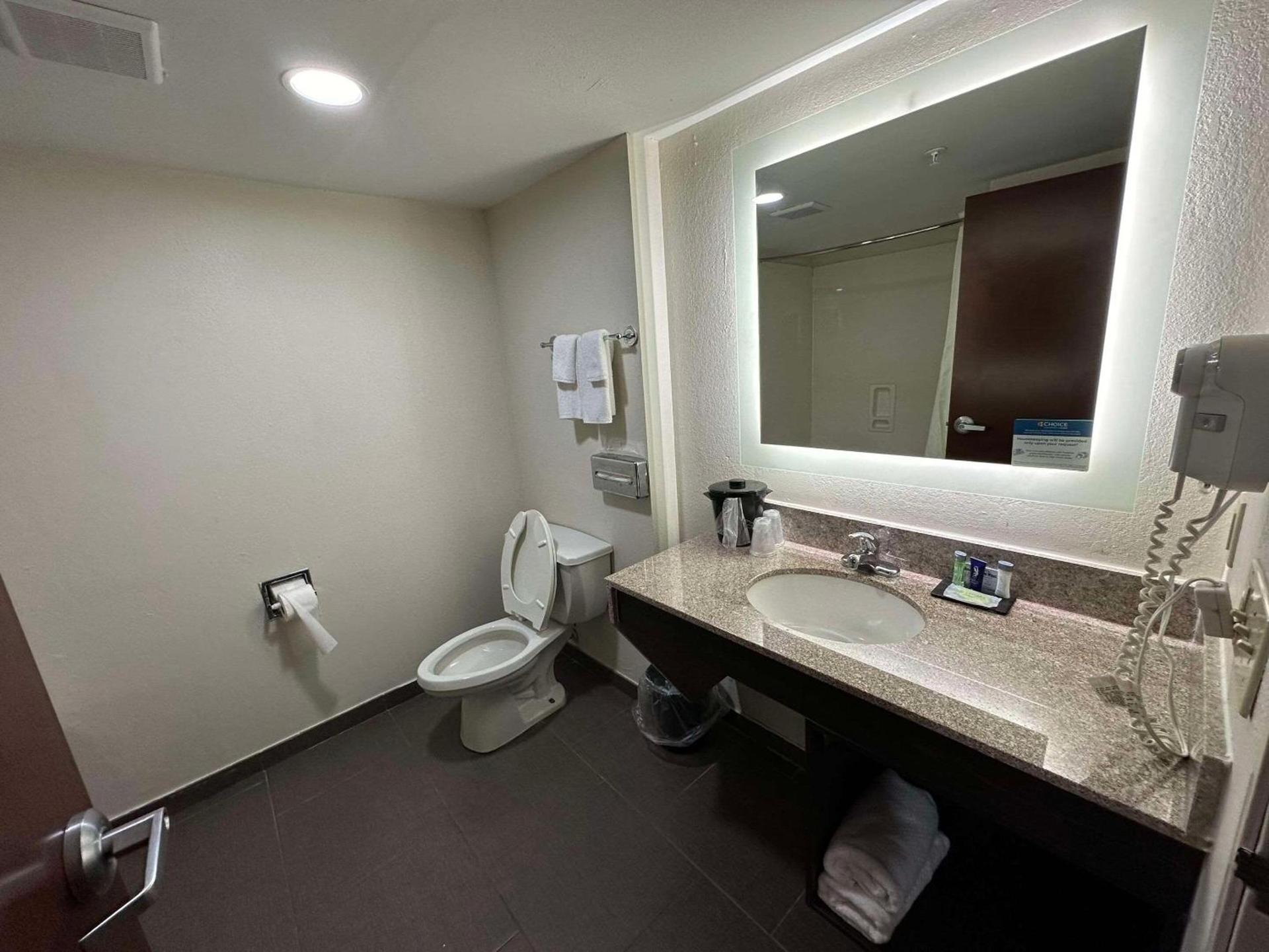 Sleep Inn & Suites Pineville - Alexandria photo 31