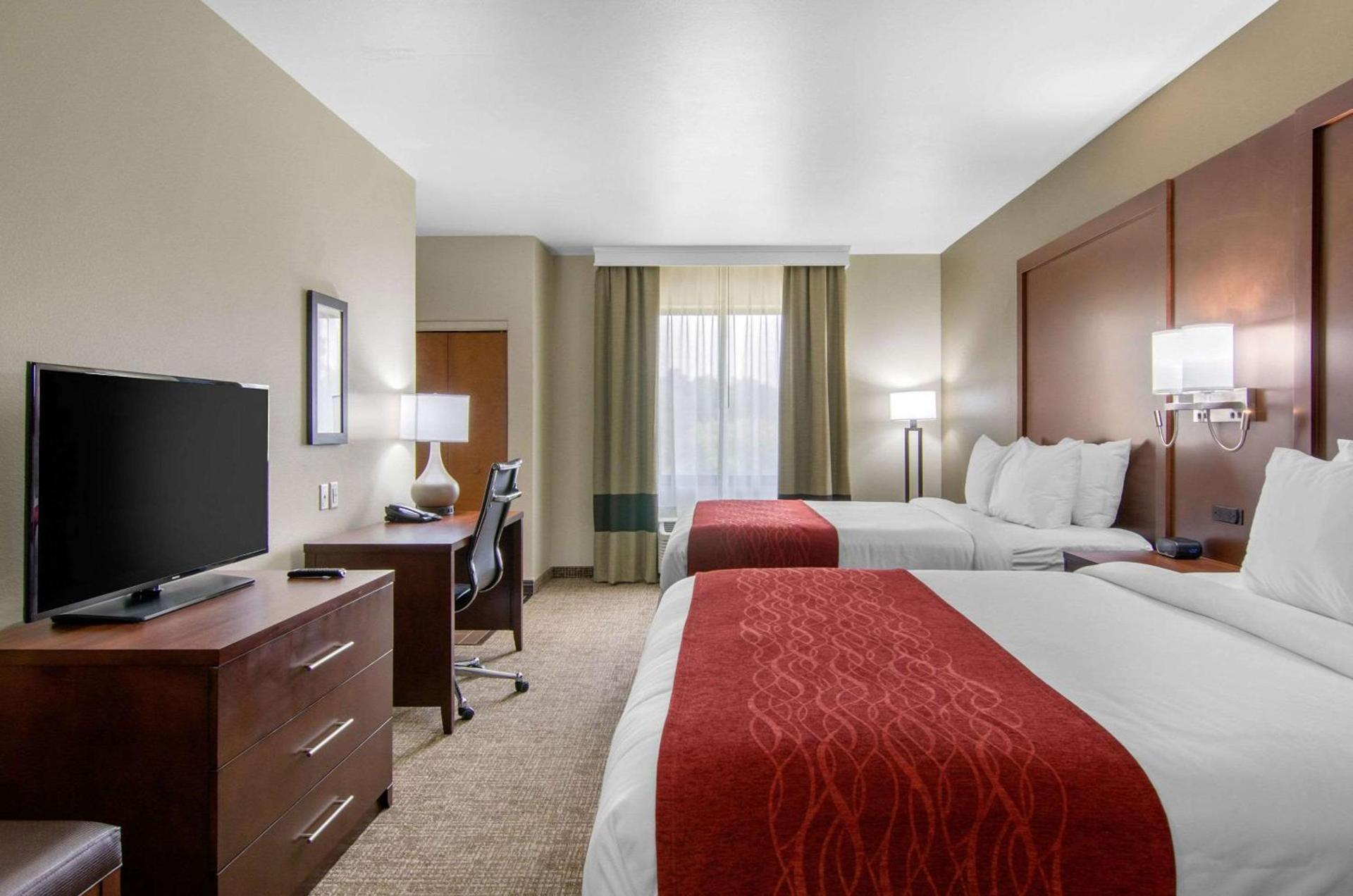Comfort Inn & Suites Shawnee - Kansas City photo 23
